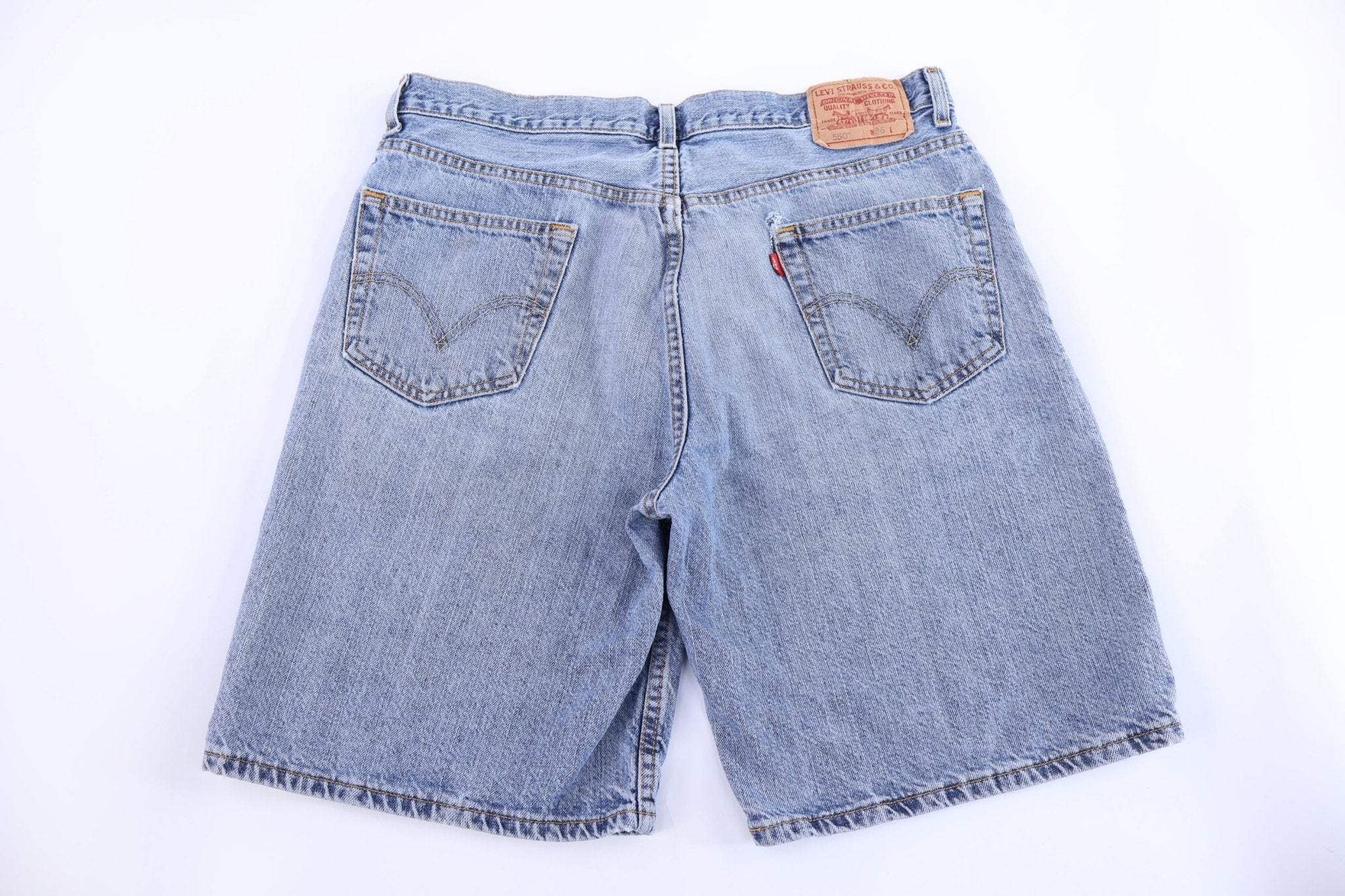 Levi's 550 Medium Wash Denim shorts - Pants/Shorts - Thrifted Threads