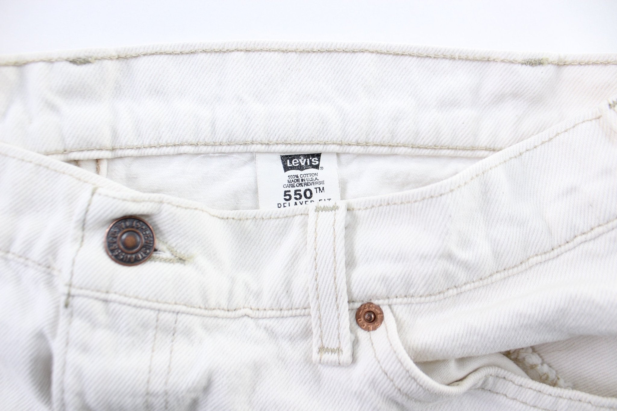 Levi's 550 White Denim Shorts - Pants/Shorts - Thrifted Threads