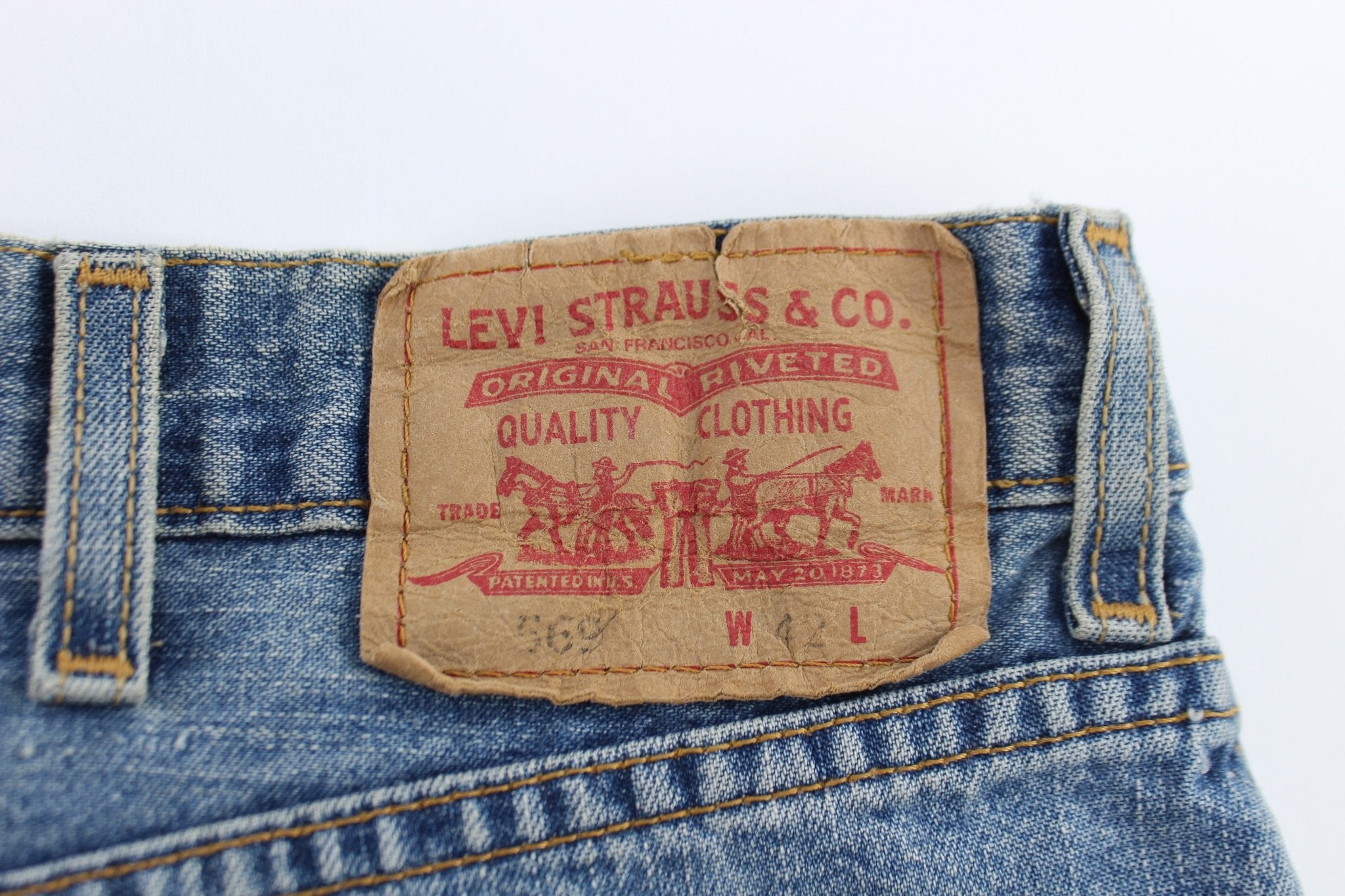 Levi's 569 Denim Shorts - ThriftedThreads.com