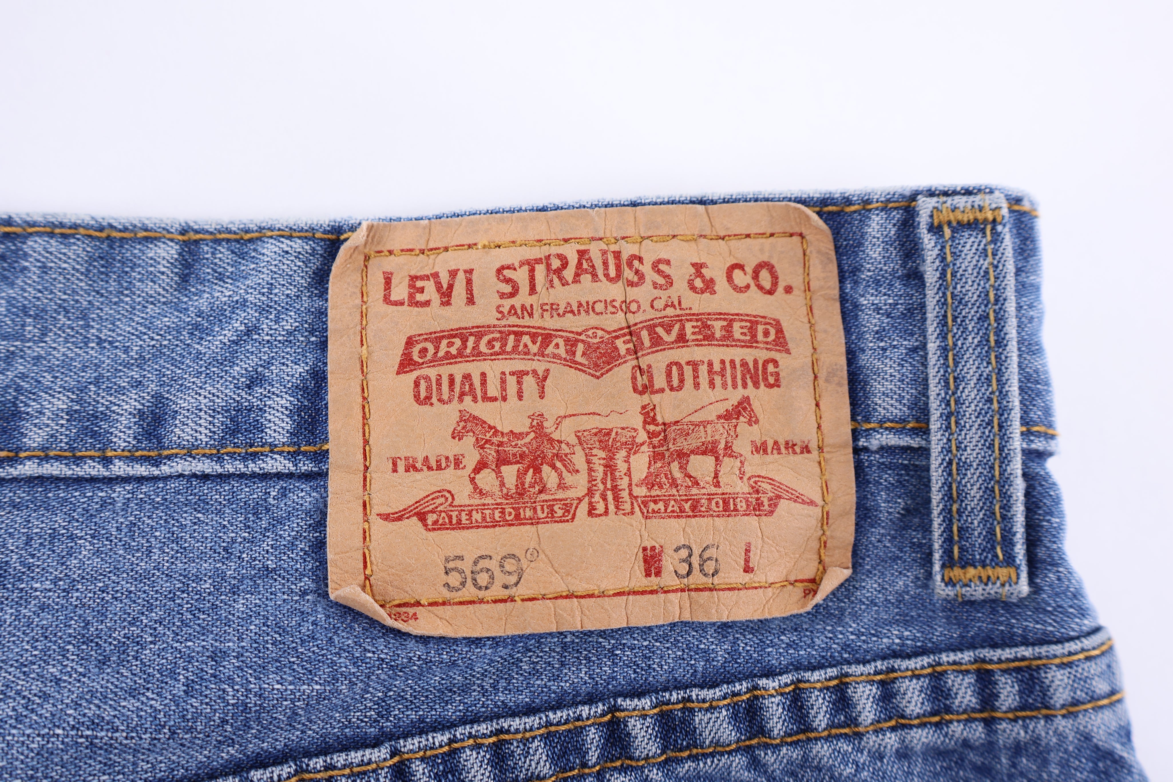 Levi's 569 Loose Straight Denim Shorts - Pants/Shorts - Thrifted Threads