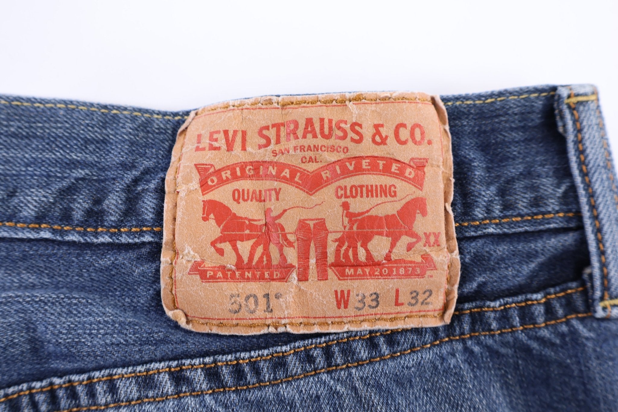 Levi's Dark Wash Denim Jeans - Pants - Thrifted Threads