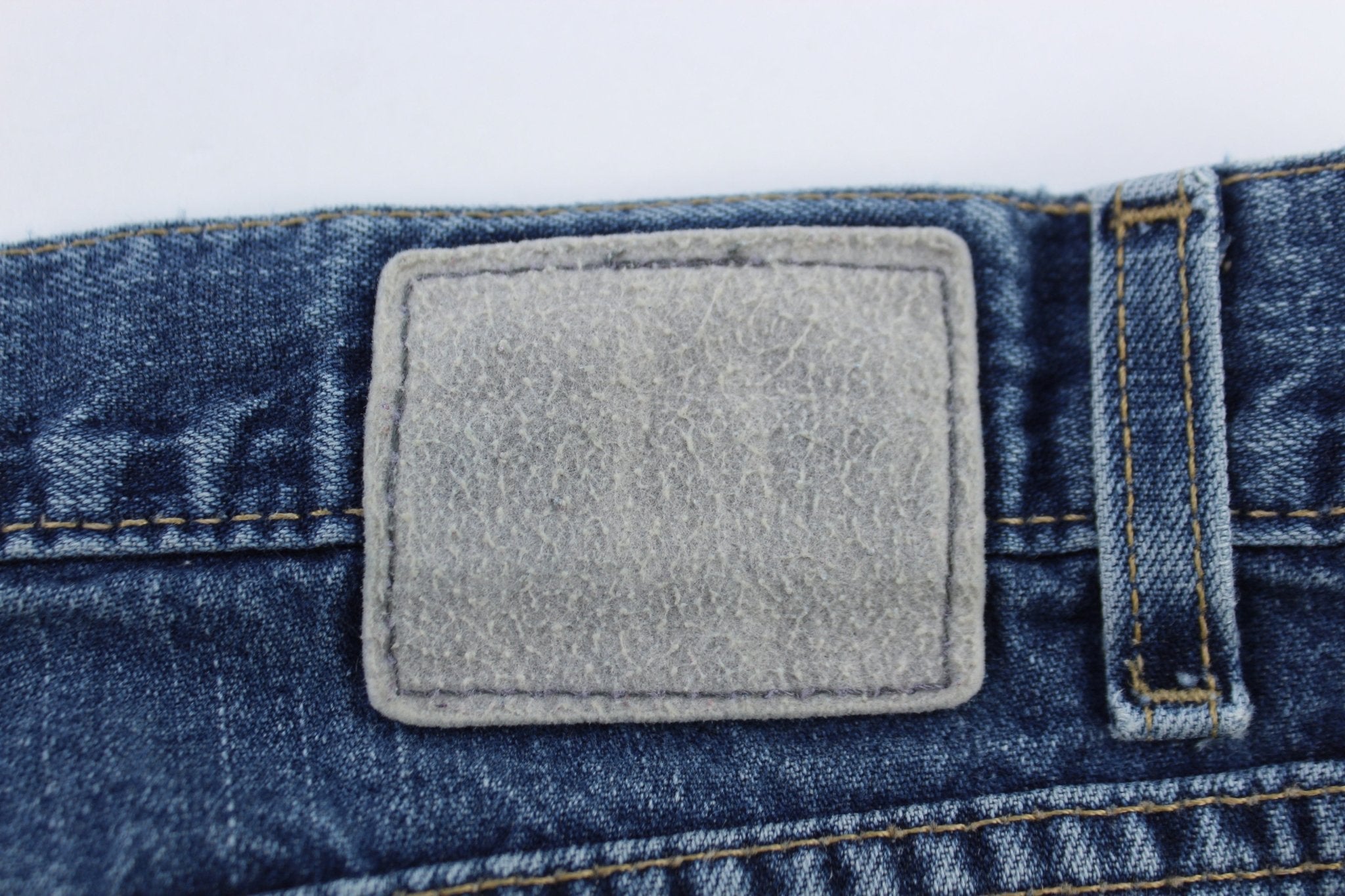 Levi's Silver Tab Dark Wash Denim Jeans - Pants/Shorts - Thrifted Threads