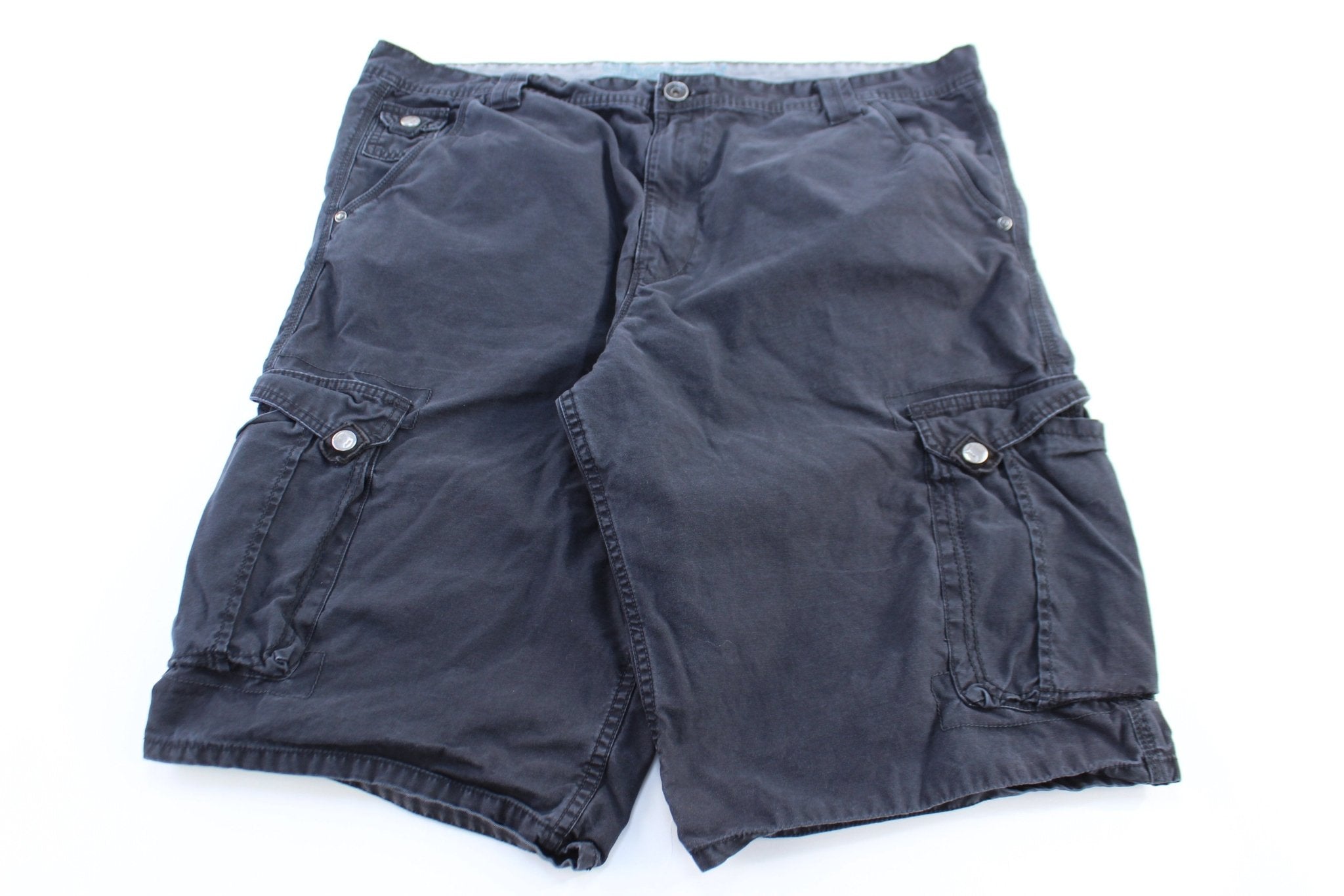 Levi's Silvertab Black Cargo Shorts - ThriftedThreads.com