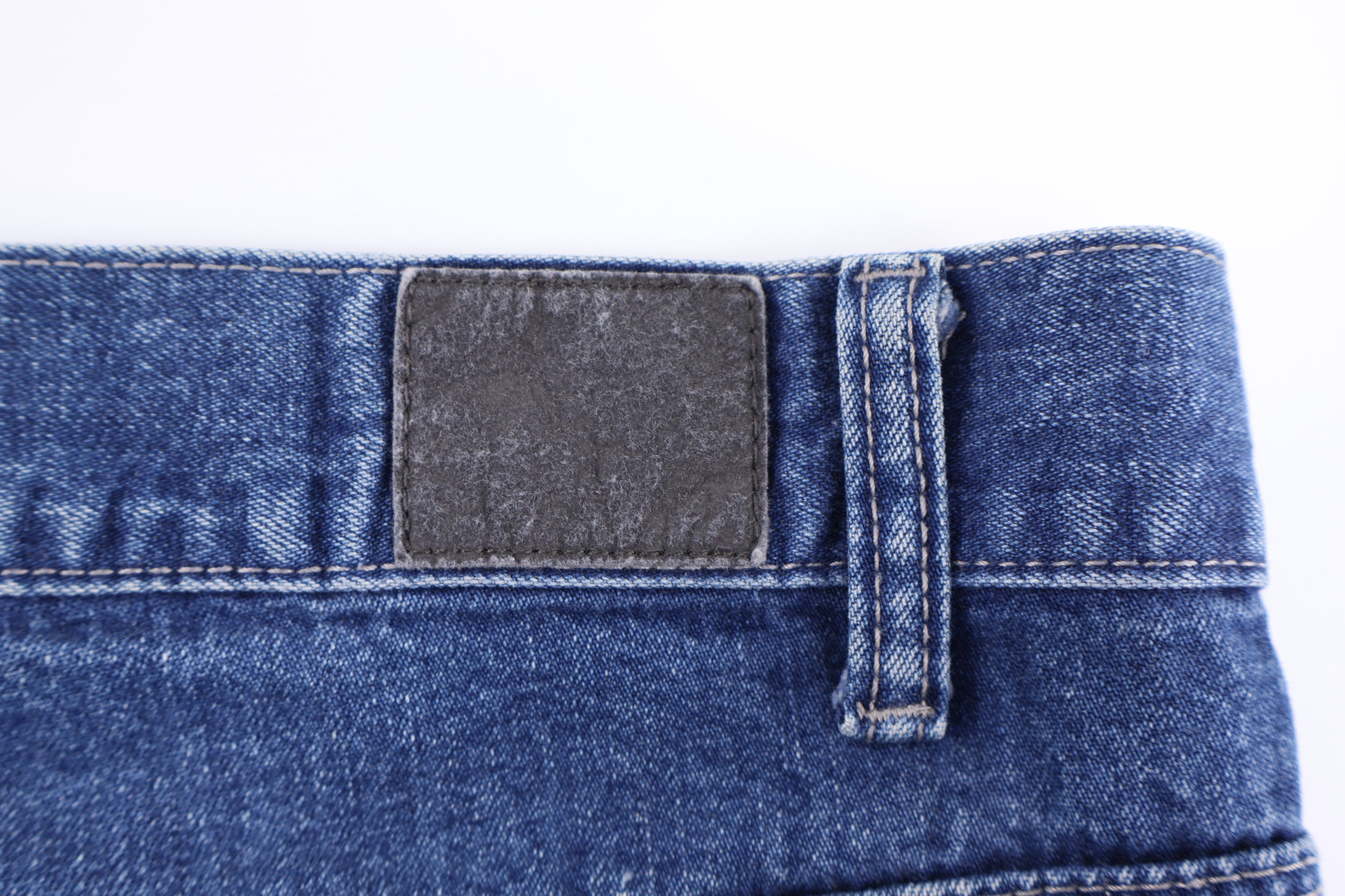 Levi's Silvertab Dark Wash Denim Shorts - Pants/Shorts - Thrifted Threads