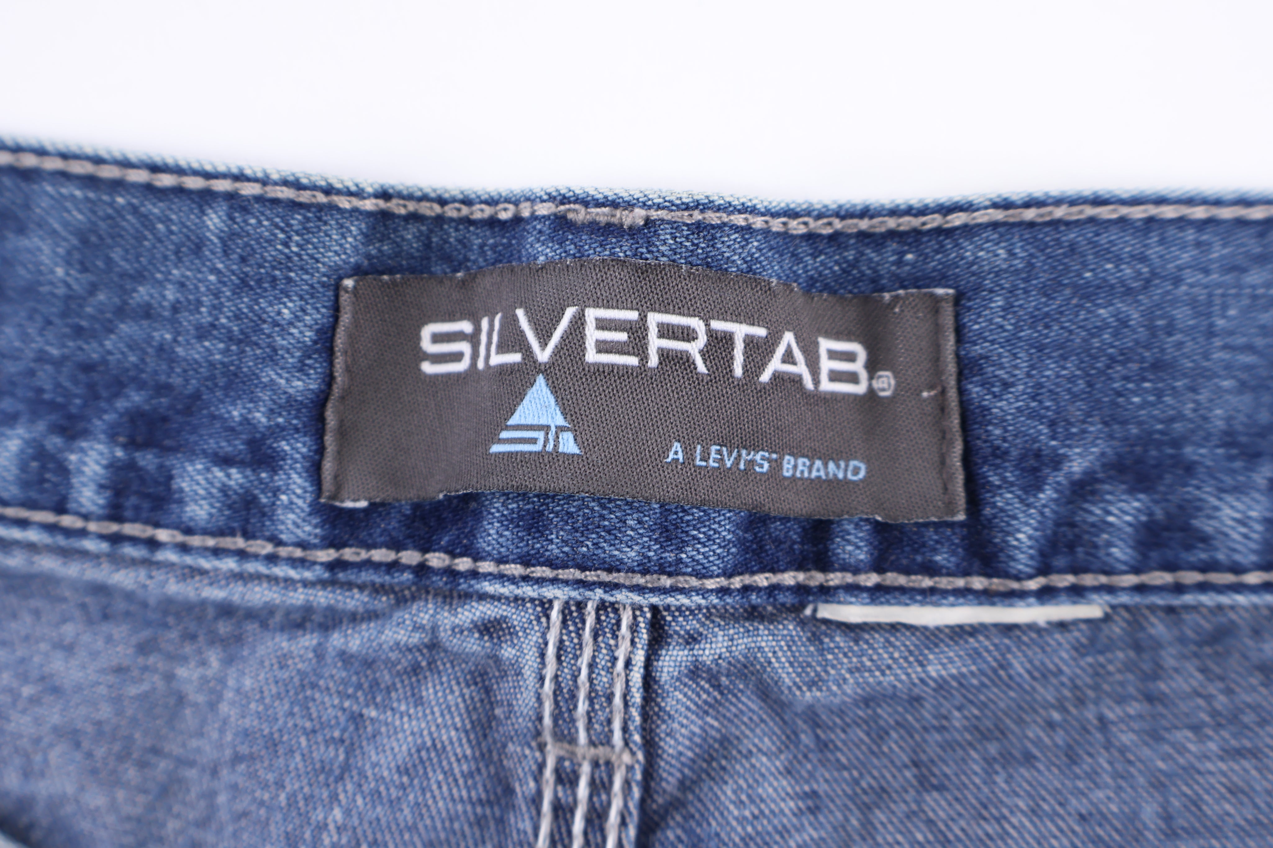 Levi's Silvertab Dark Wash Denim Shorts - Pants/Shorts - Thrifted Threads