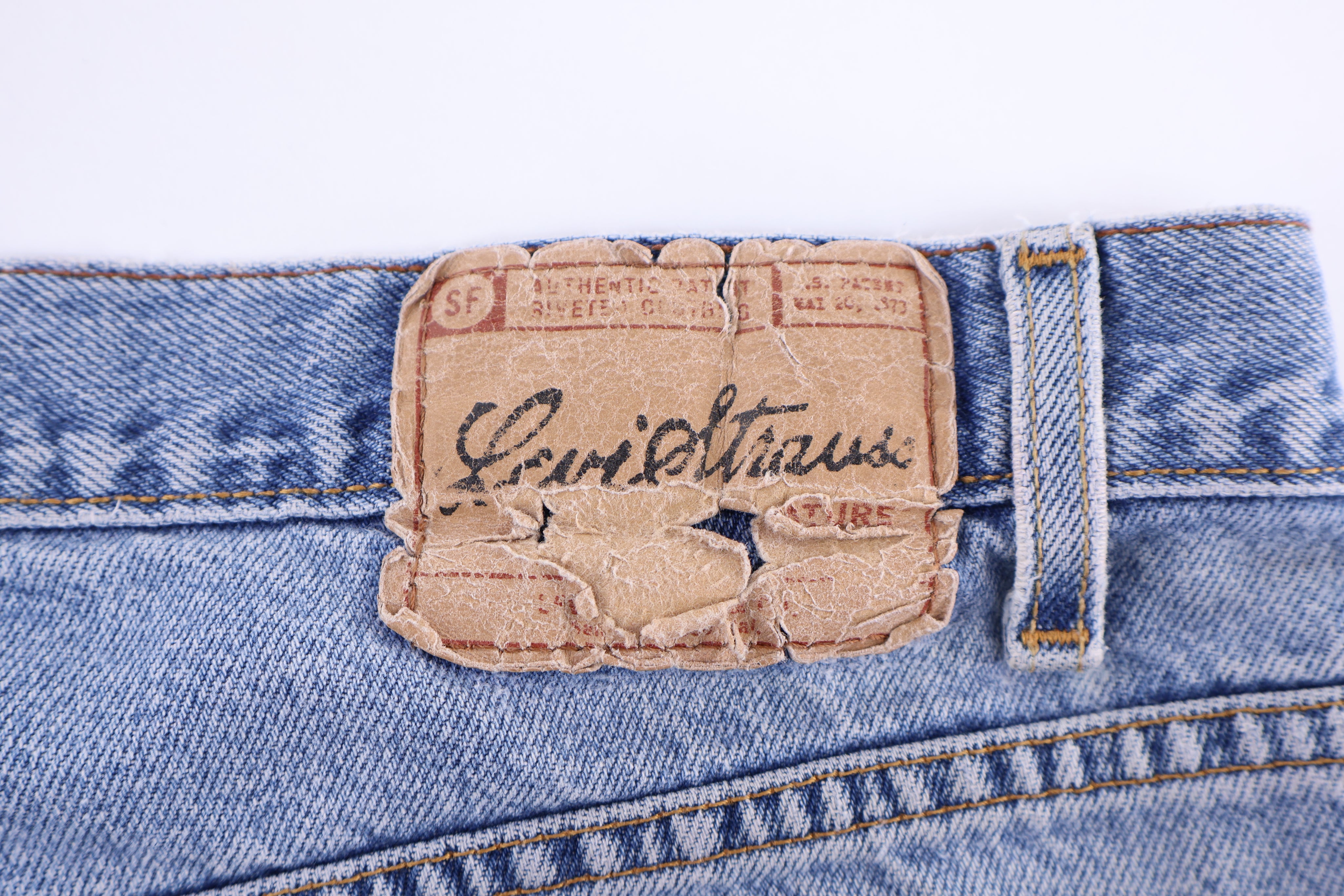 Levi's Strauss Light Wash Denim Shorts - Pants/Shorts - Thrifted Threads