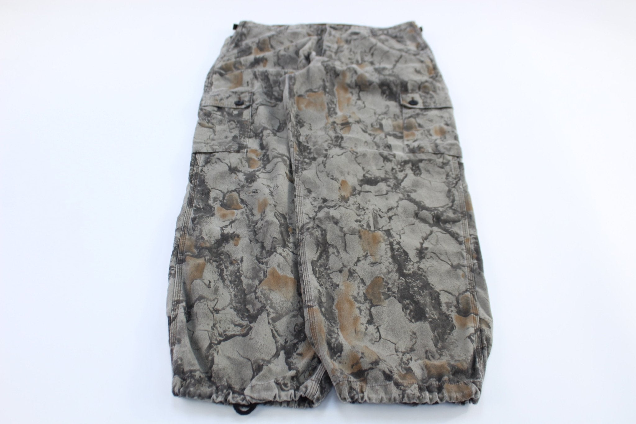 Liberty Camo Cargo Pants - Pants/Shorts - Thrifted Threads