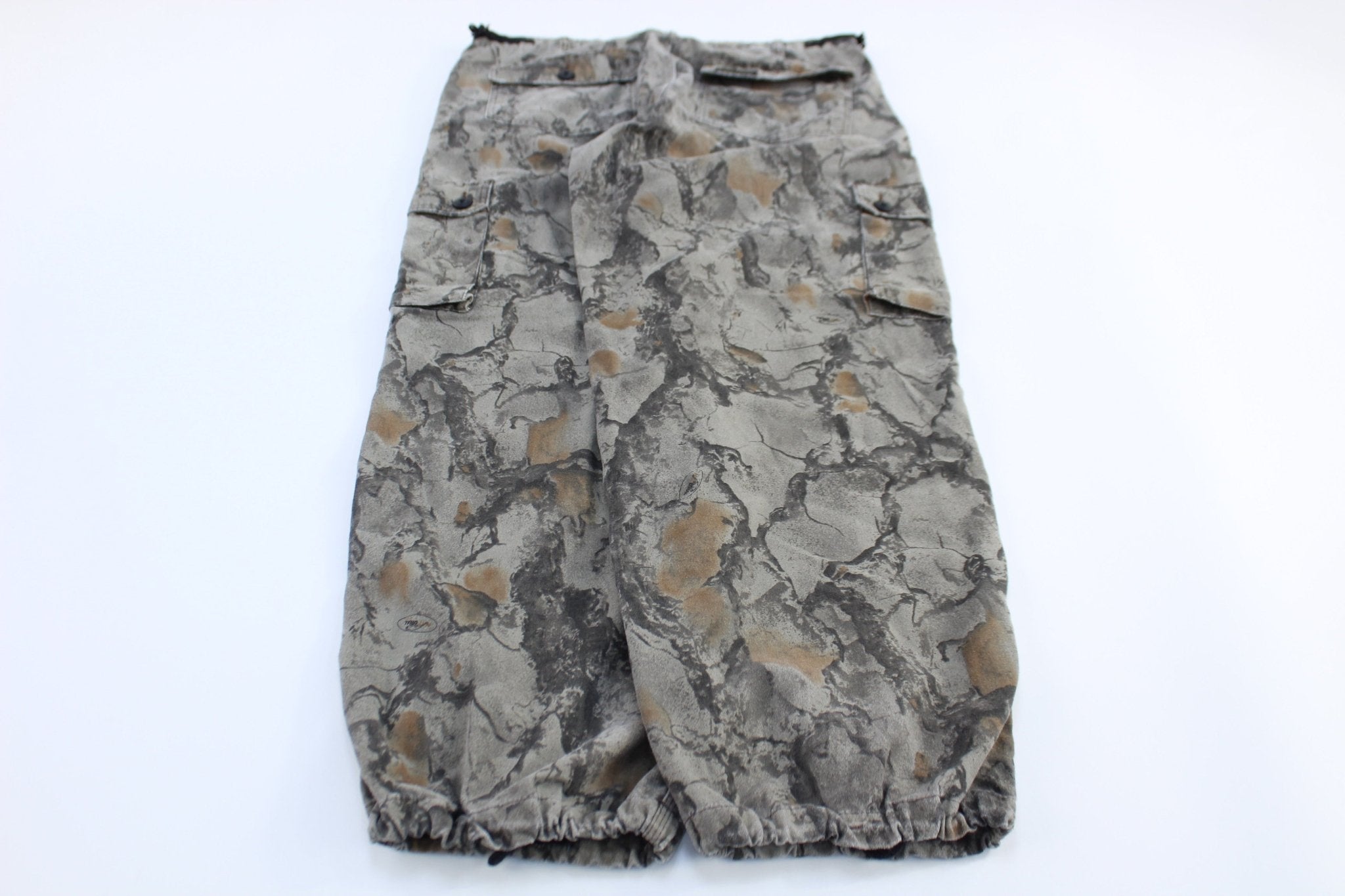 Liberty Camo Cargo Pants - Pants/Shorts - Thrifted Threads