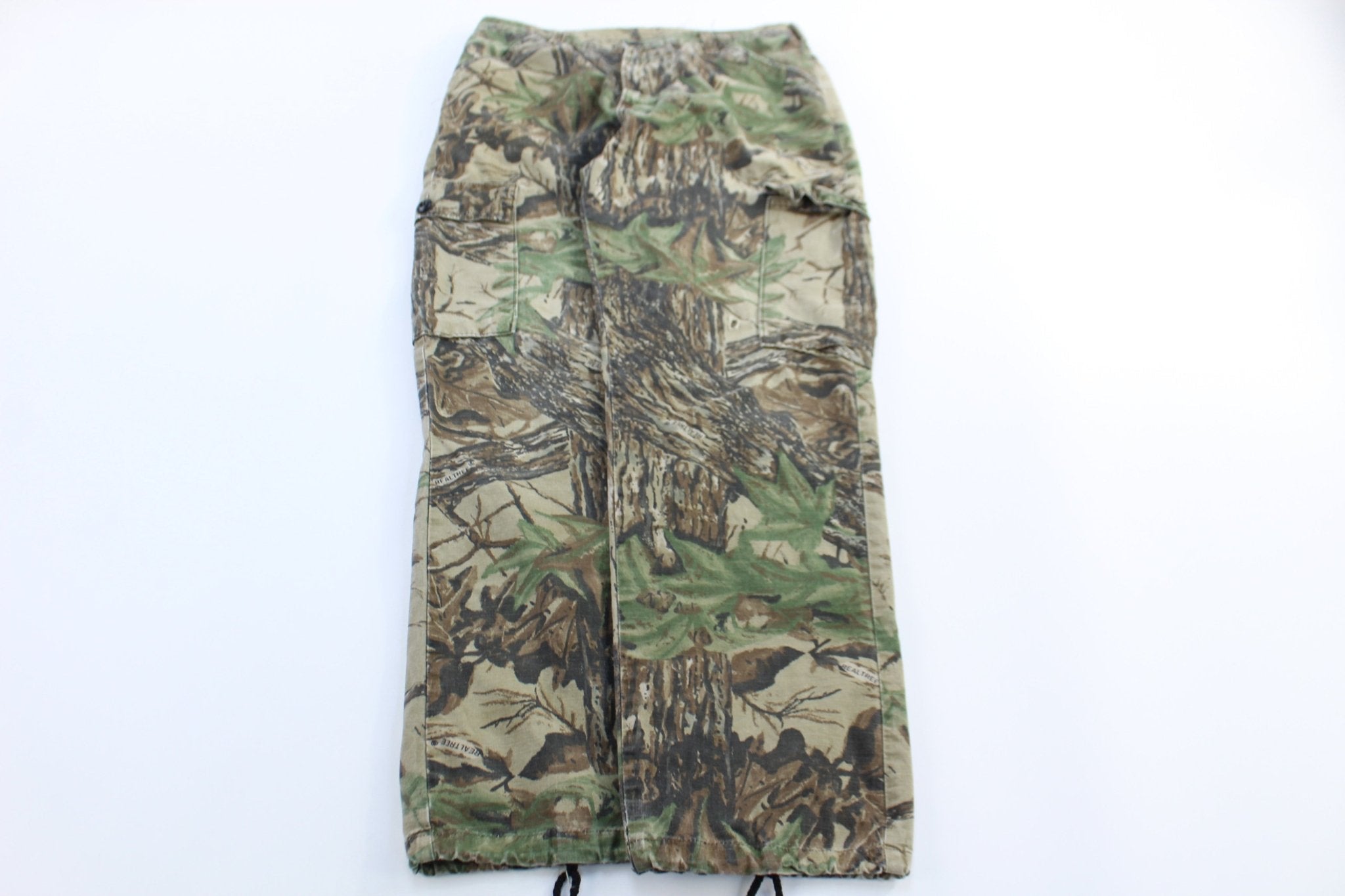 Liberty Real Tree Camo Cargo Pants - Pants/Shorts - Thrifted Threads