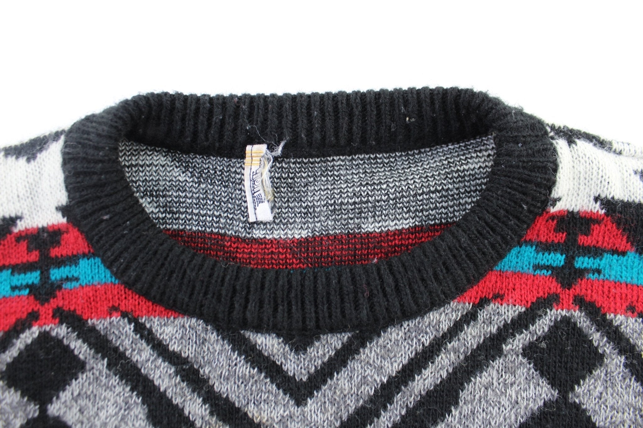 London Fog Acrylic Patterned Sweater - Sweater - Thrifted Threads