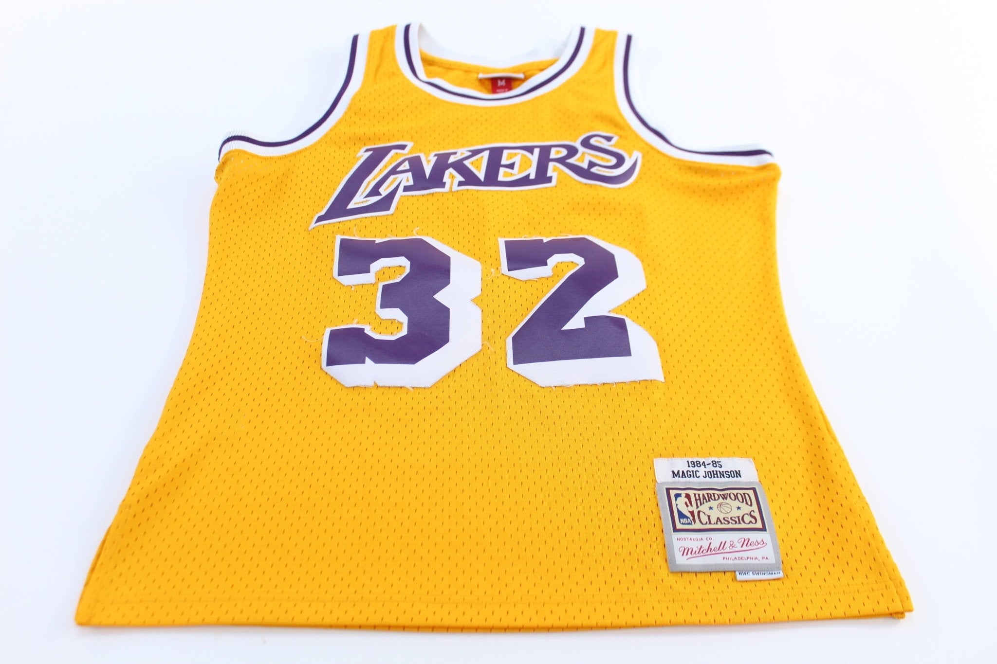 Los Angeles Lakers Magic Johnson 32 Basketball Jersey - ThriftedThreads.com