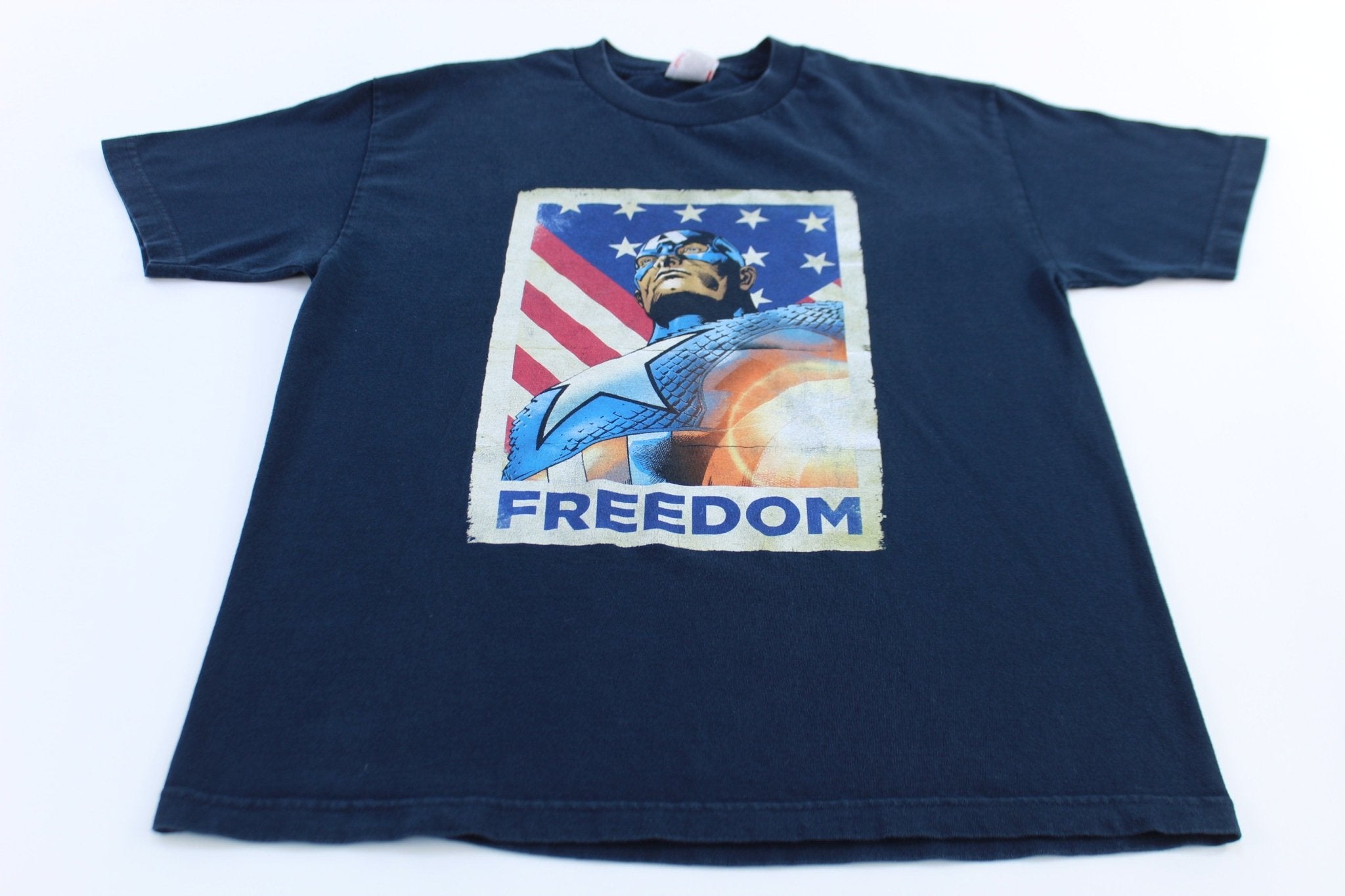 Marvel Captain America Graphic T-Shirt - ThriftedThreads.com