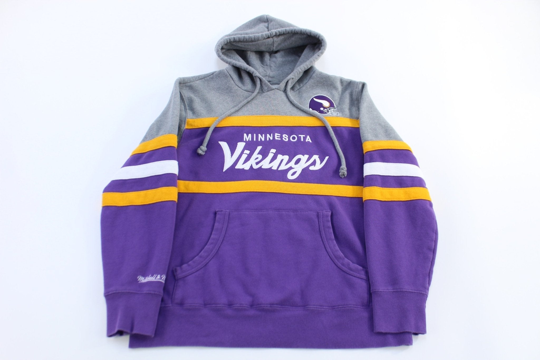 Minnesota Vikings Football Pullover Hoodie - Sweatshirt - Thrifted Threads
