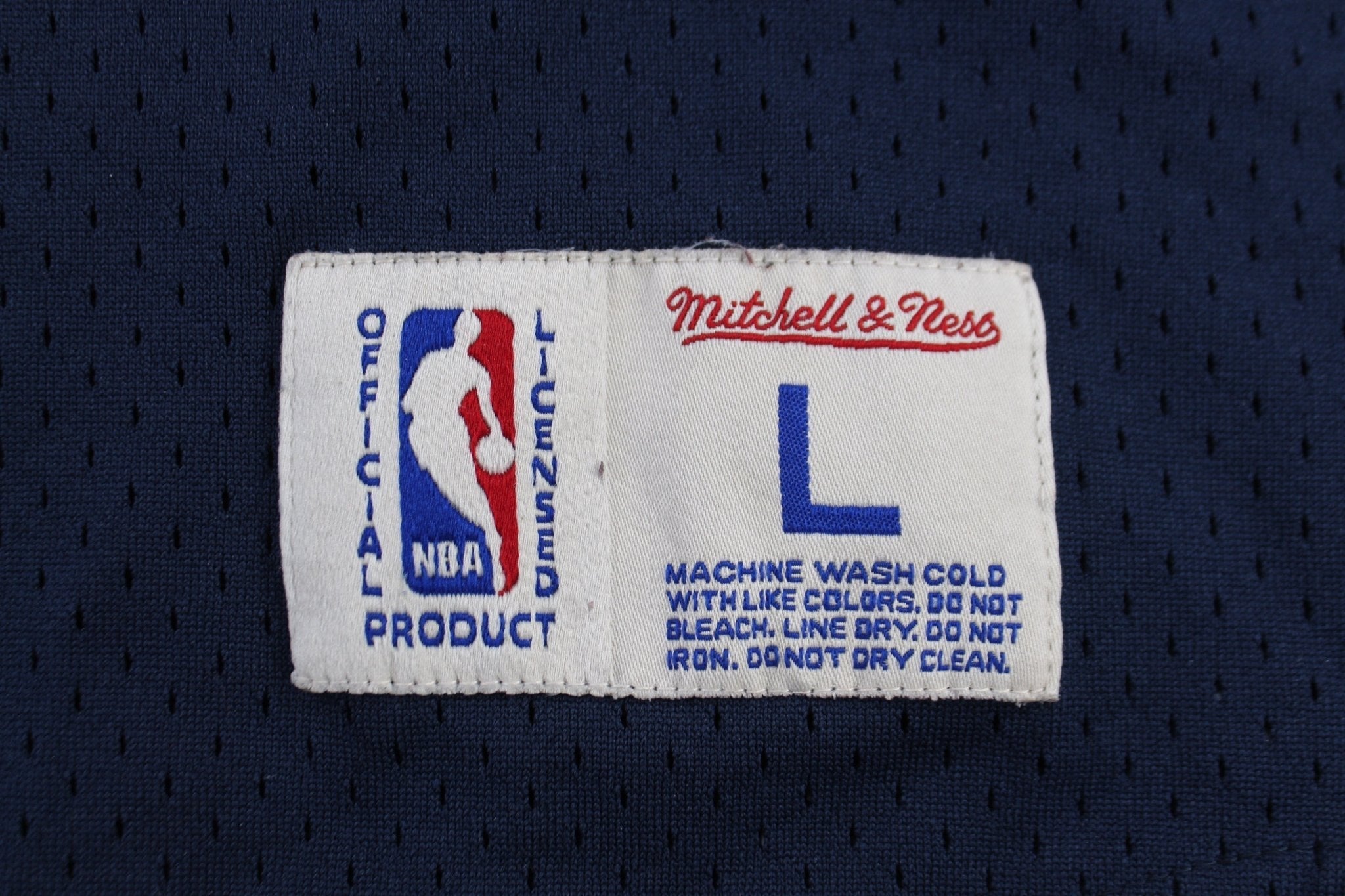 Mitchell & Ness Chicago Bulls Basketball Button Down Jersey - ThriftedThreads.com