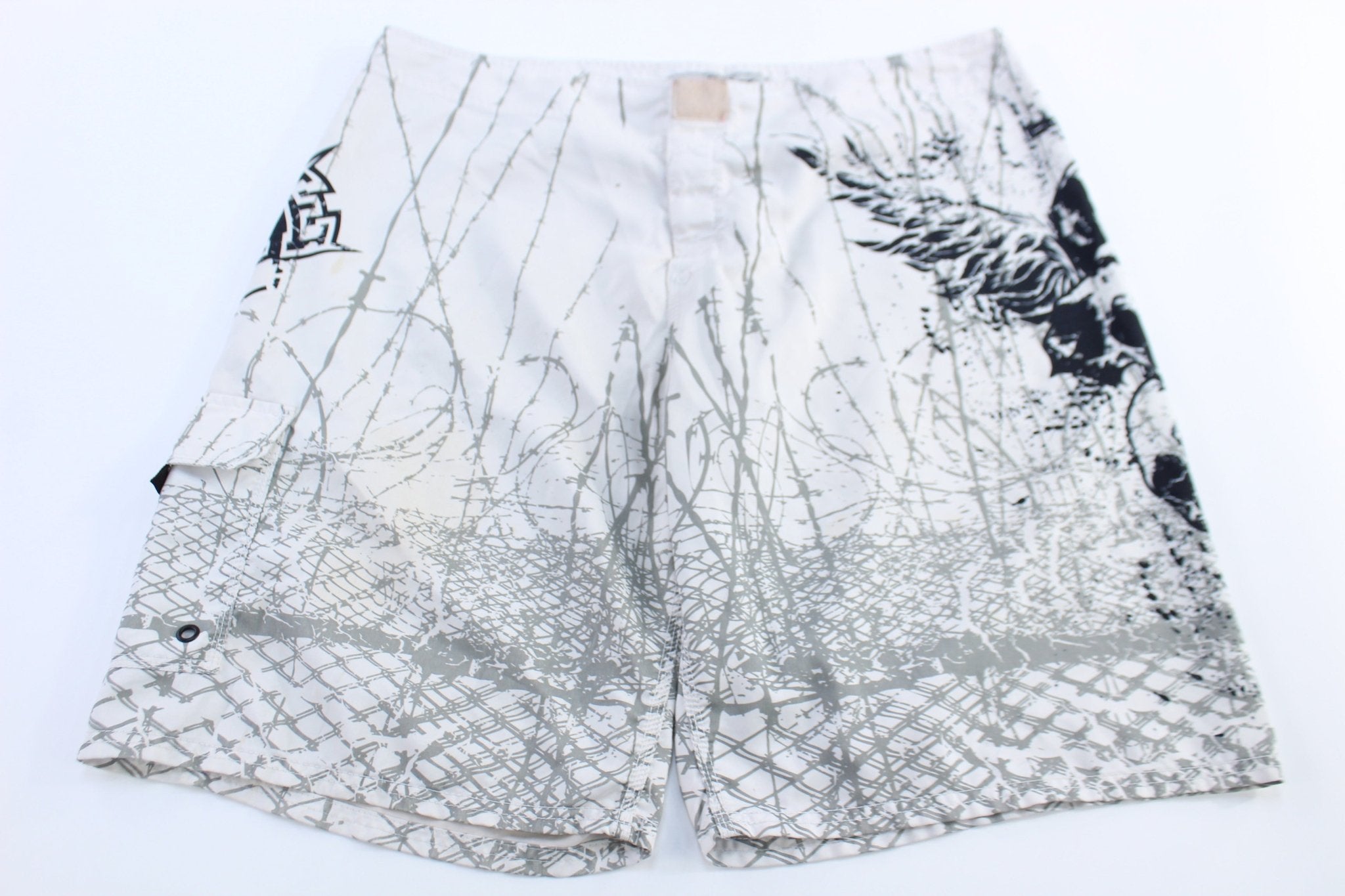 MMA Elite Barbed Wire Graphic Shorts - ThriftedThreads.com