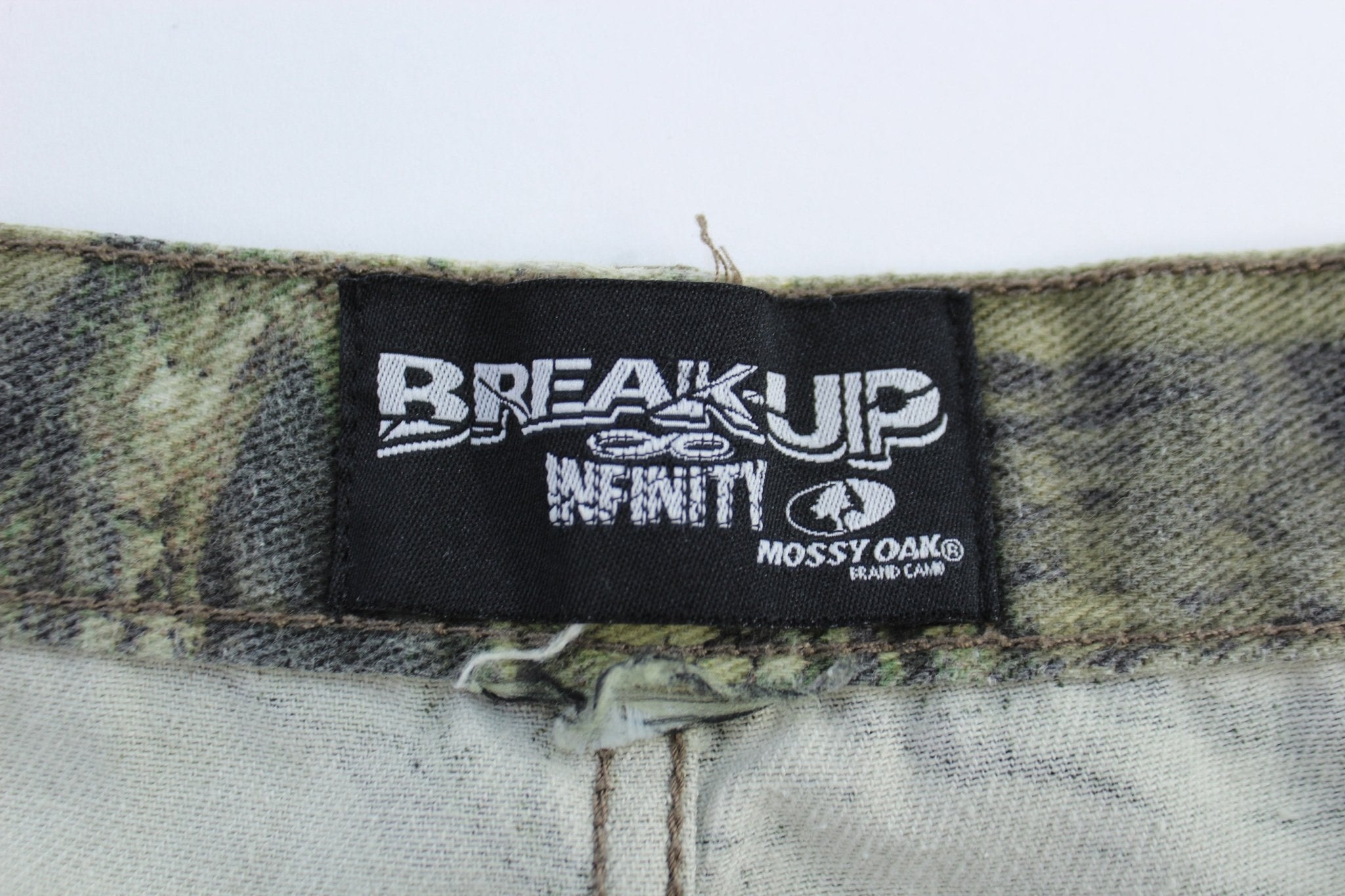 Mossy Oak Camo Cargo Pants - Pants - Thrifted Threads