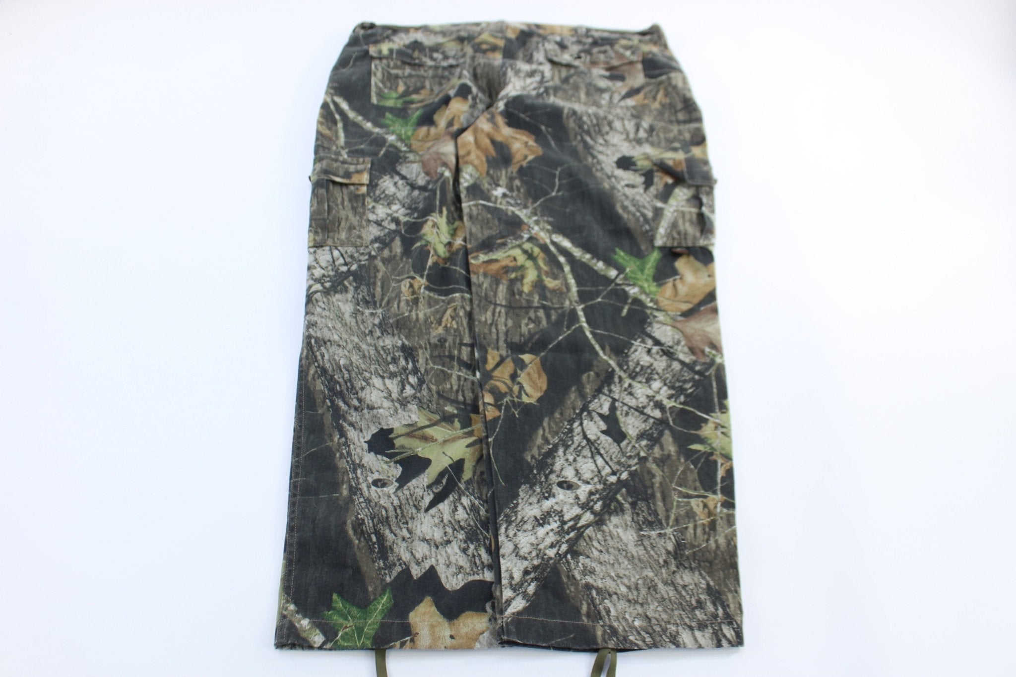 Mossy Oak Camo Cargo Pants - Pants/Shorts - Thrifted Threads
