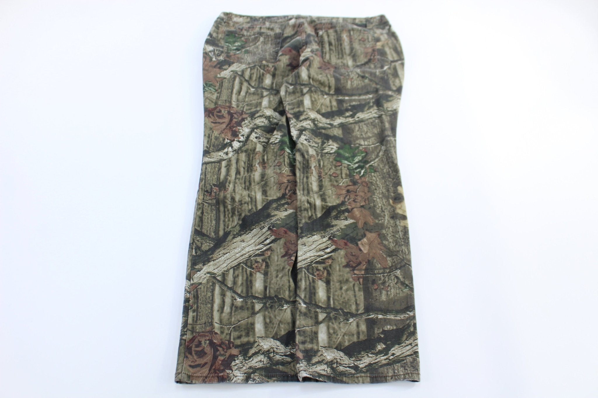 Mossy Oak Camo Cargo Pants - Pants/Shorts - Thrifted Threads