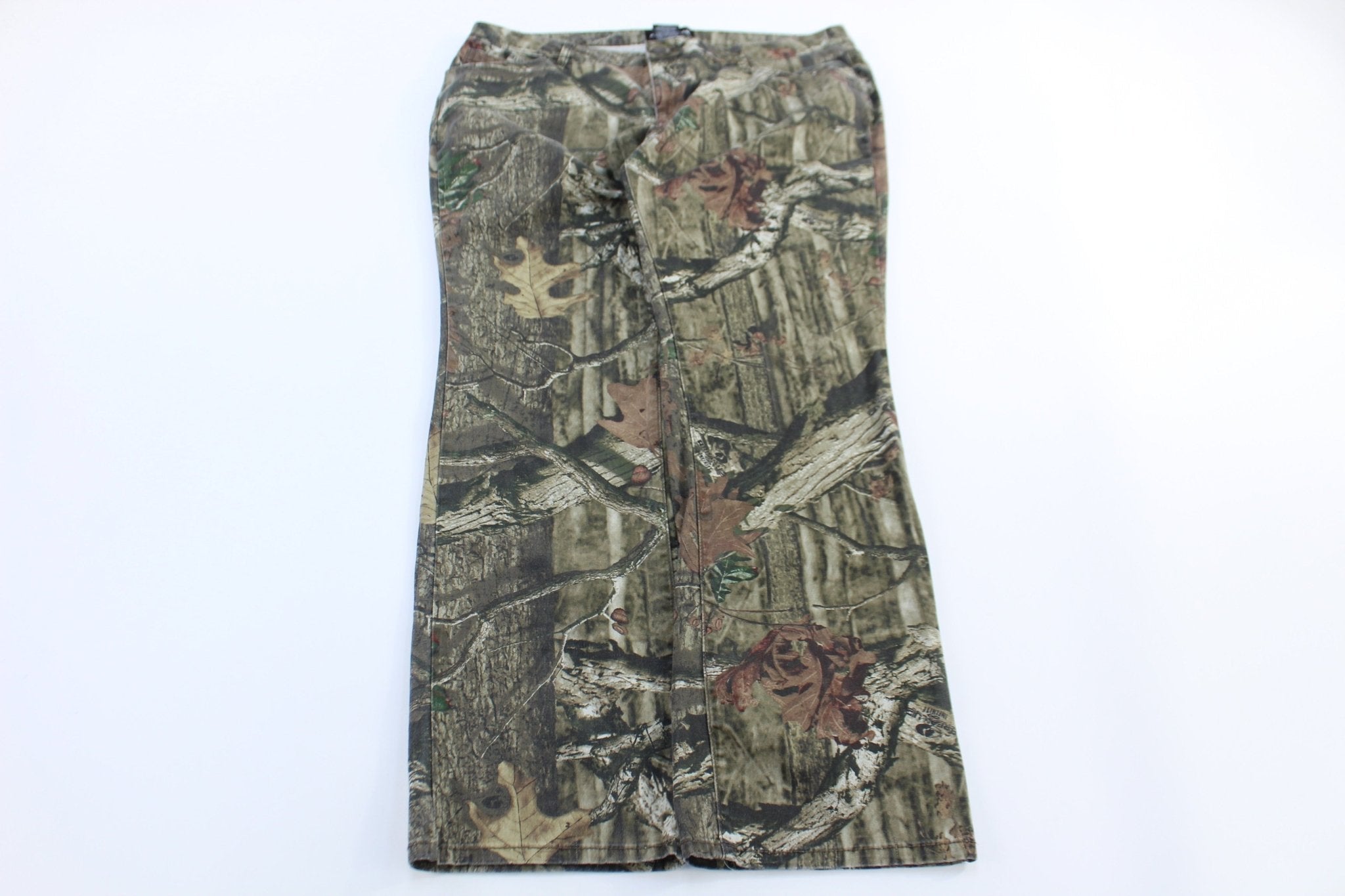 Mossy Oak Camo Cargo Pants - Pants/Shorts - Thrifted Threads