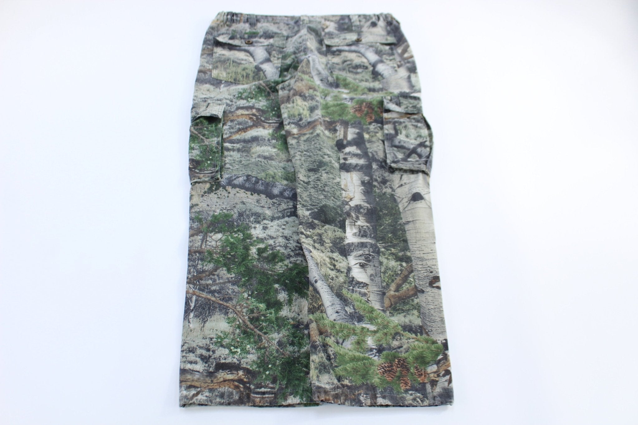 Mossy Oak Camo Cargo Pants - Pants/Shorts - Thrifted Threads