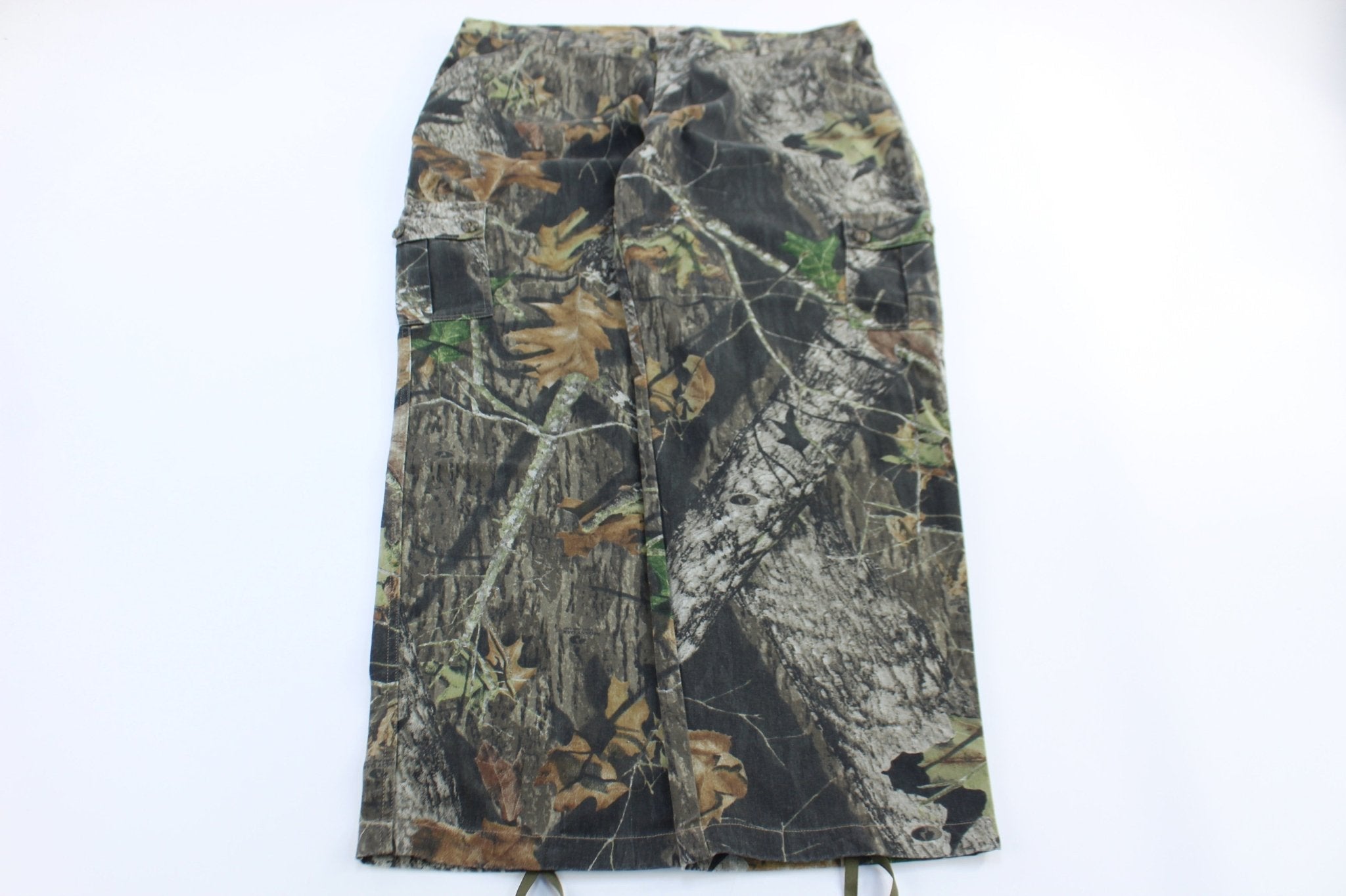 Mossy Oak Camo Cargo Pants - Pants/Shorts - Thrifted Threads