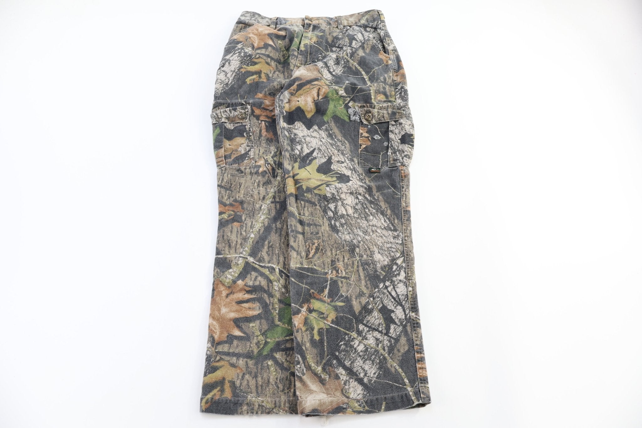Mossy Oak Camo Cargo Pants - Pants/Shorts - Thrifted Threads