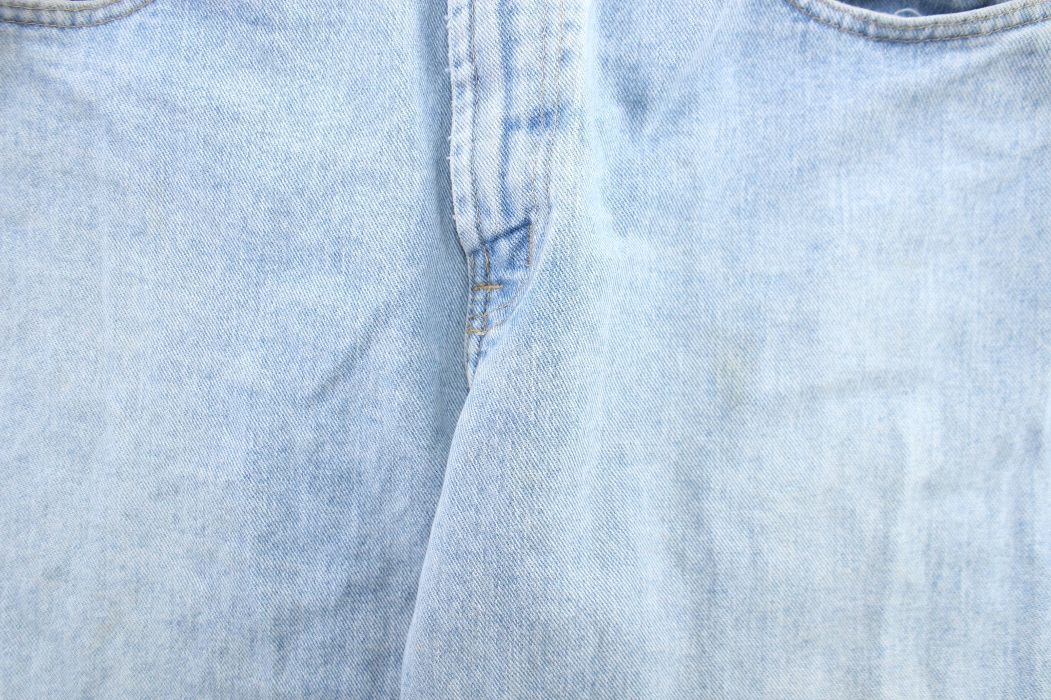 Nautica Jeans Light Wash Denim Jeans - Pants/Shorts - Thrifted Threads