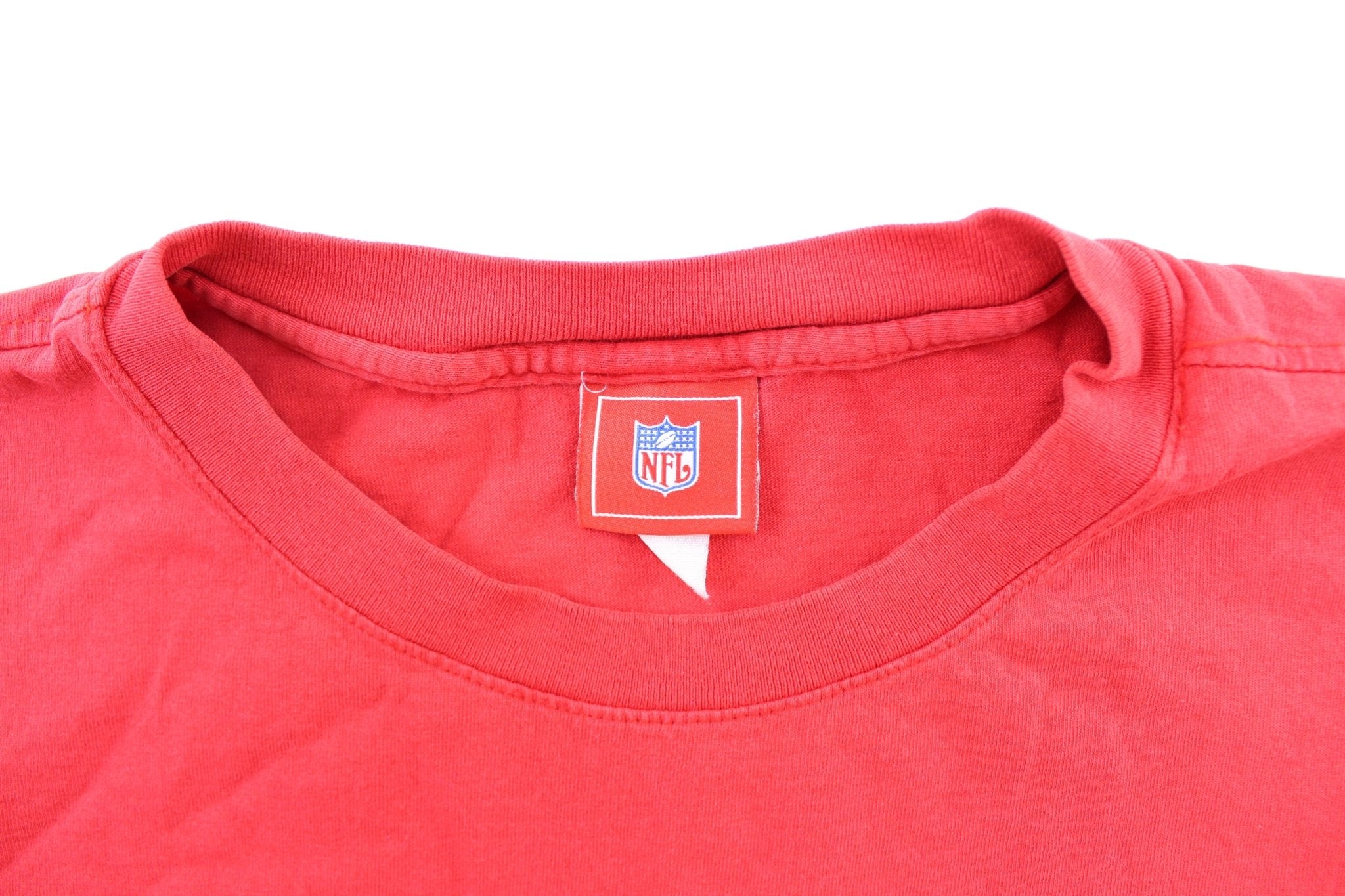NFL Tampa Bay Buccaneers Embroidered T-Shirt - ThriftedThreads.com