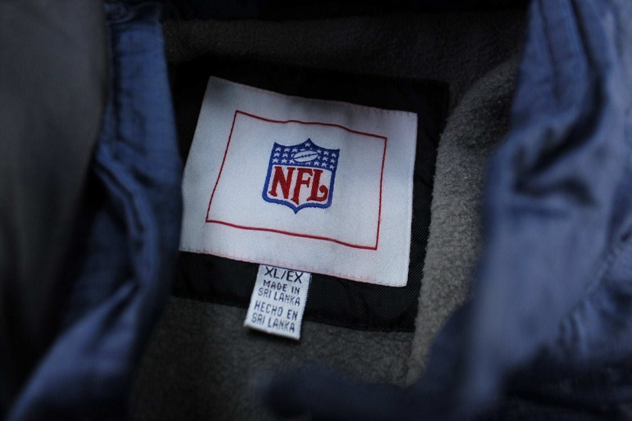 NFL Tennessee Titans Embroidered Zip Up Jacket - Jacket - Thrifted Threads