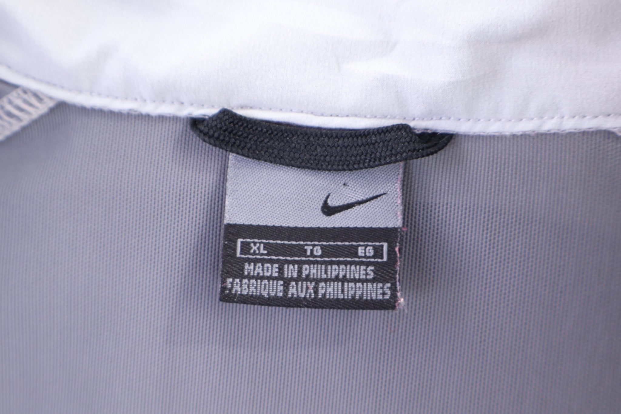Nike Embroidered Logo Half Zip Windbreaker - Jacket - Thrifted Threads