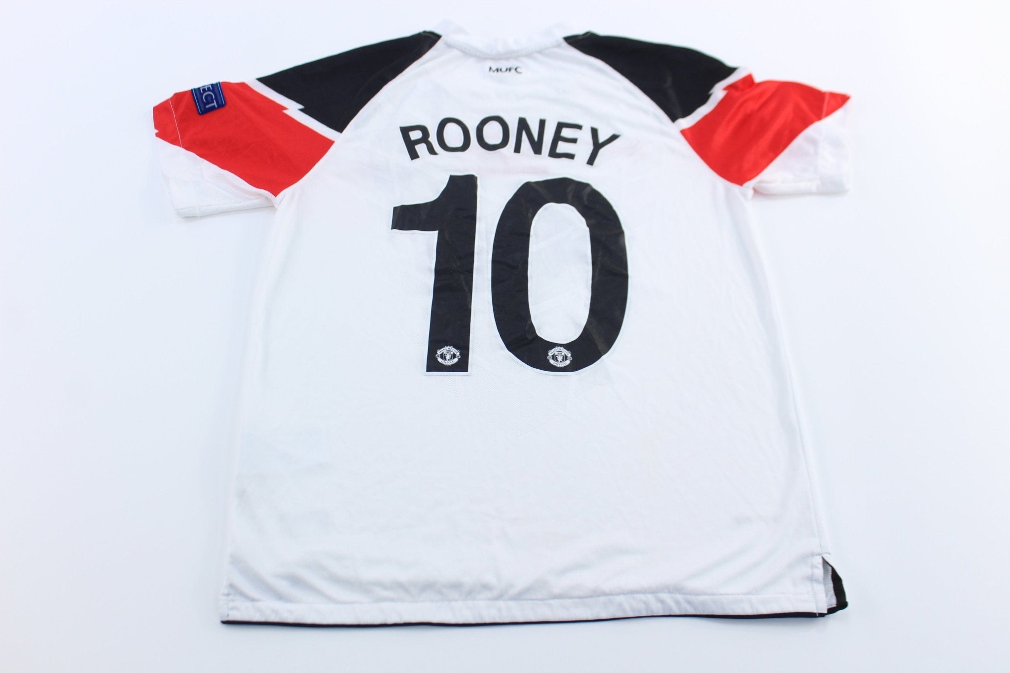 Nike Embroidered Logo Manchester United Wayne Rooney Soccer Jersey - ThriftedThreads.com