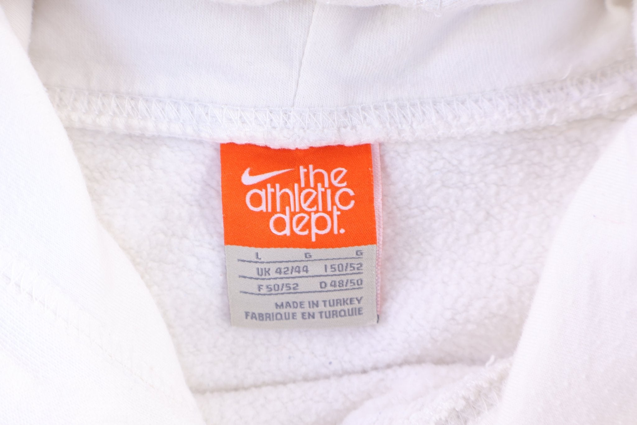 Nike Embroidered Logo White Pullover Hoodie - Sweatshirt - Thrifted Threads