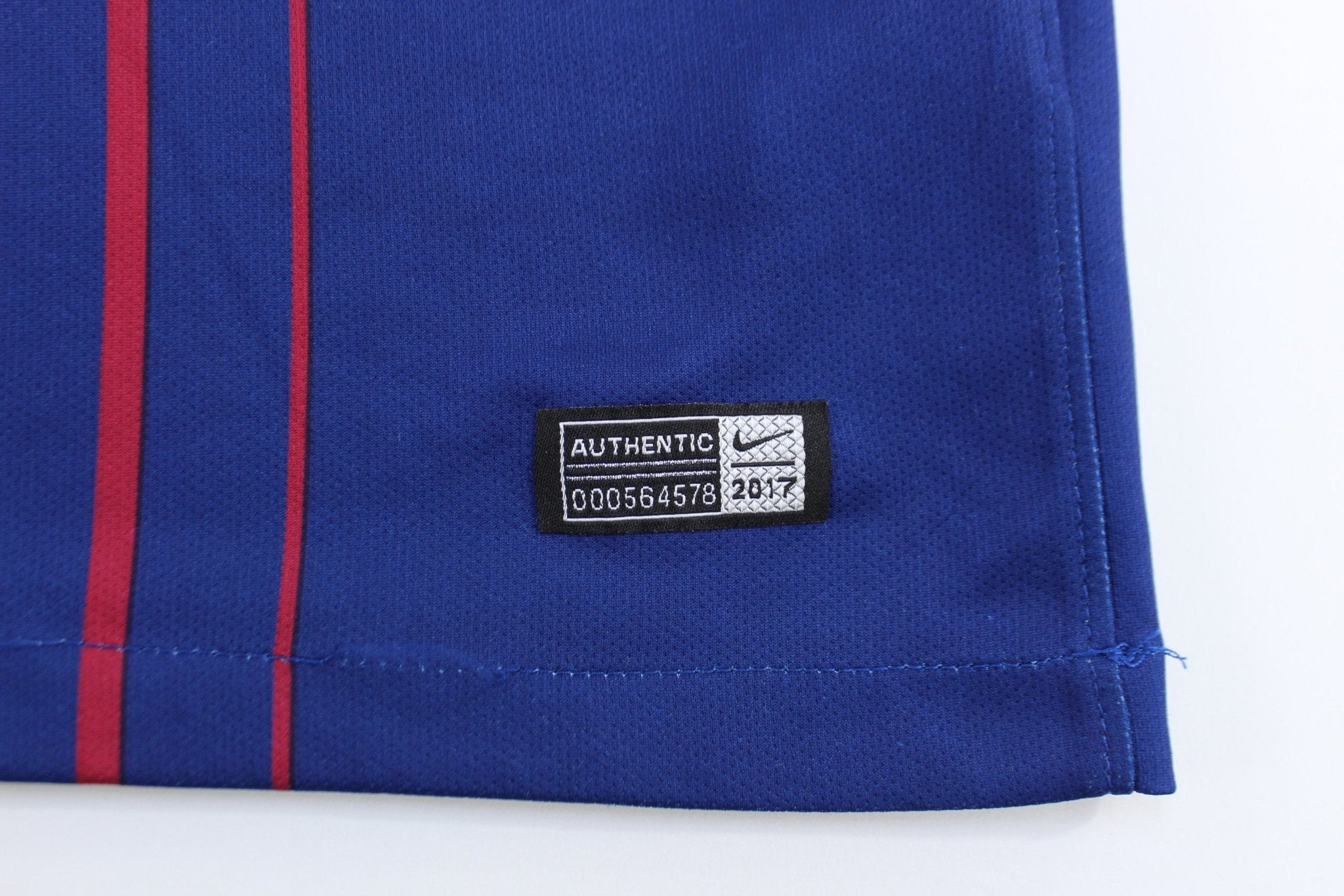 Nike Embroidered Swoosh Logo FC Barcelona 10 Mike Soccer Jersey - ThriftedThreads.com