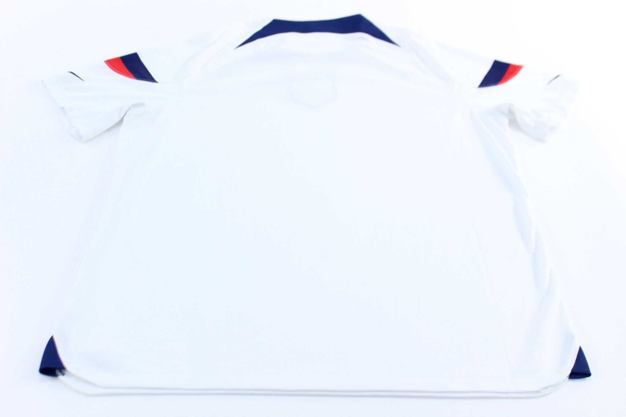 Nike Embroidered Swoosh Logo Team USA Soccer Jersey - ThriftedThreads.com