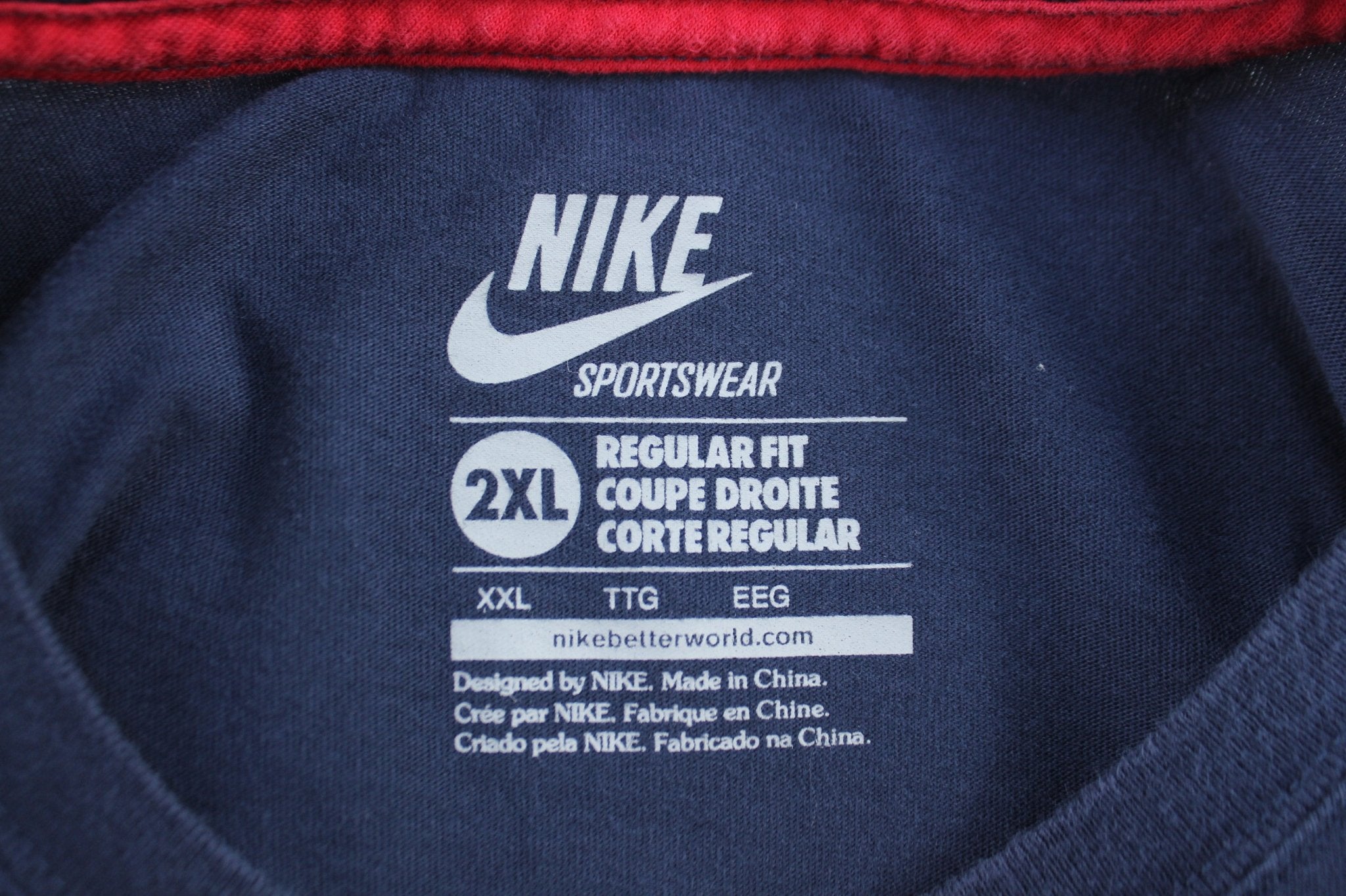 Nike Sportswear USA Basketball Dream Team T-Shirt - ThriftedThreads.com