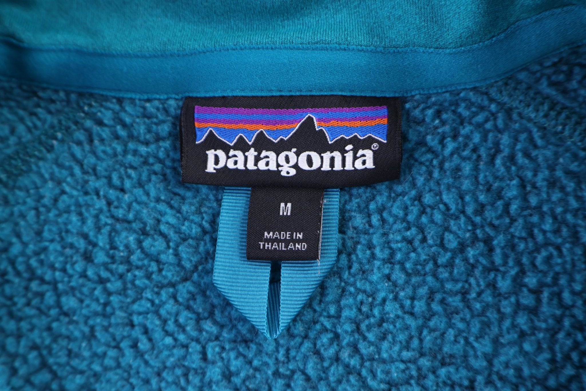 Patagonia Logo Patch Full Zip Jacket - Jacket - Thrifted Threads