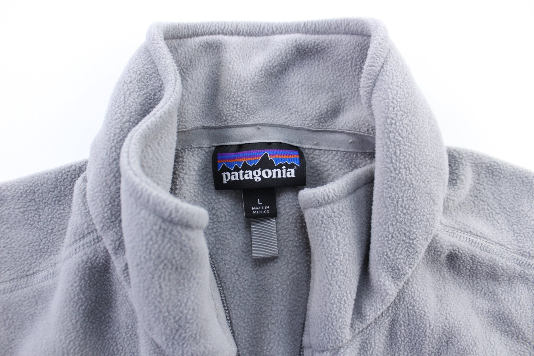Patagonia Logo Patch Grey Zip Up Jacket - ThriftedThreads.com