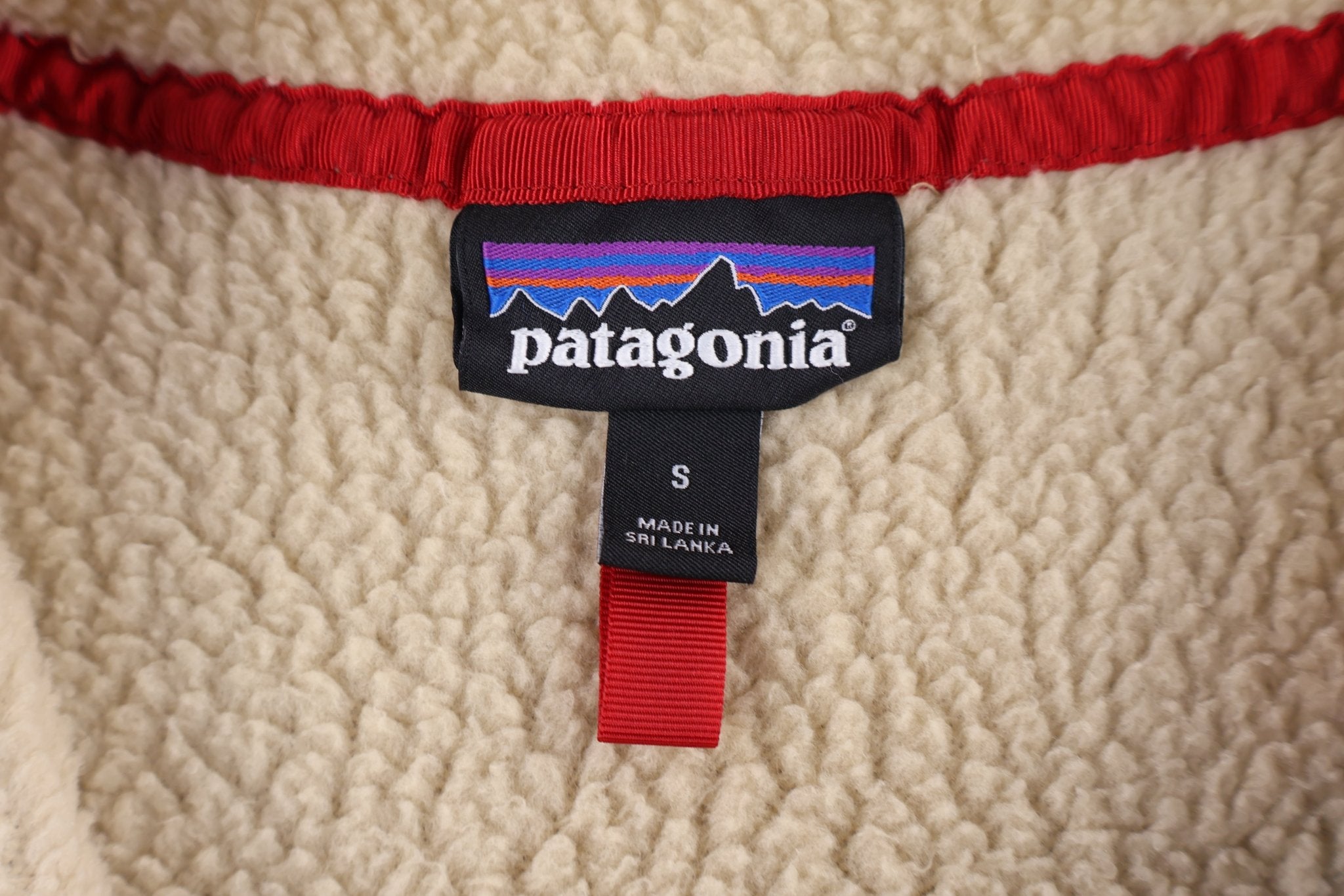 Patagonia Logo Patch Half Zip Sherpa Pullover - Sweater - Thrifted Threads