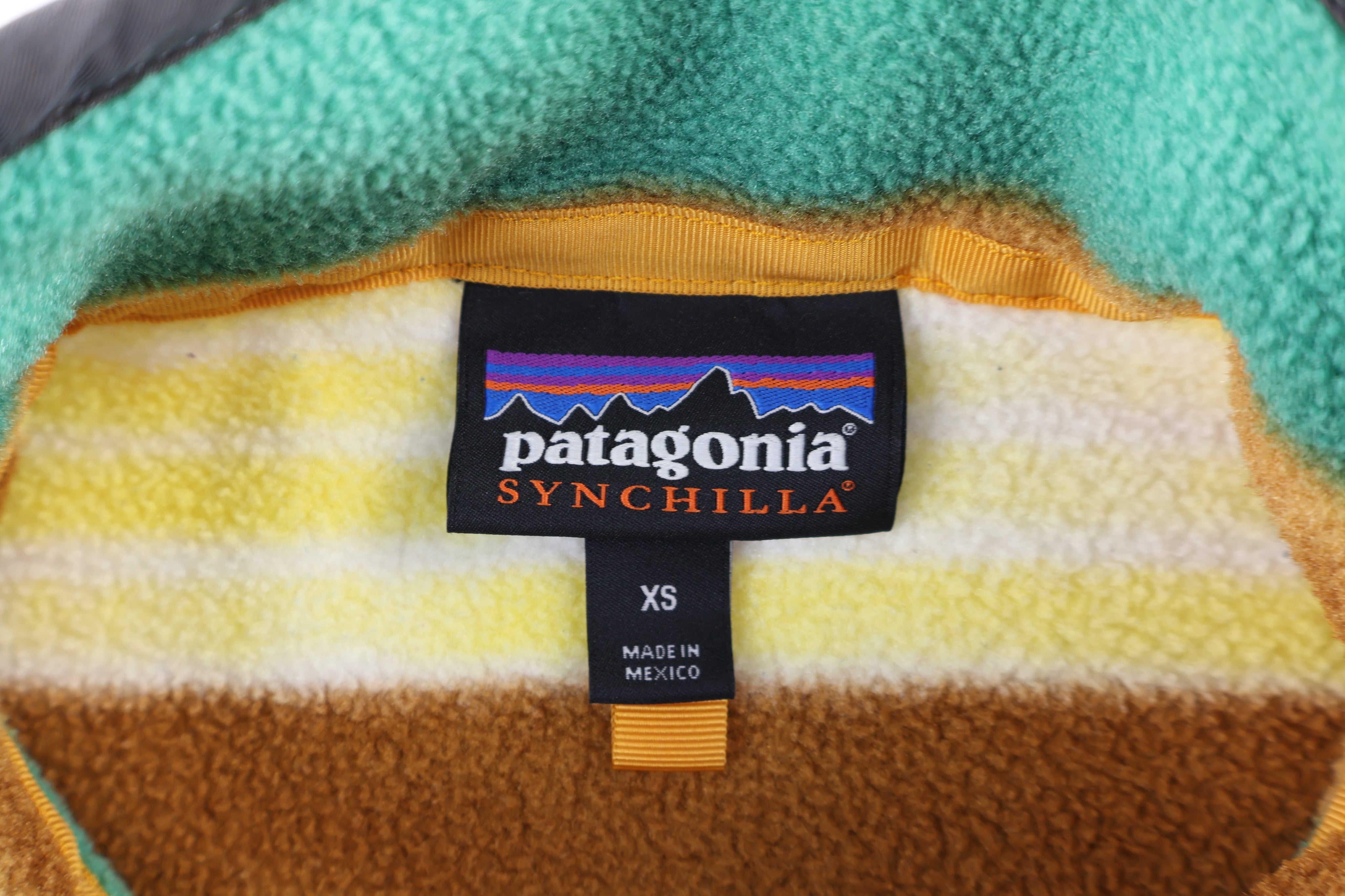 Patagonia Synchilla Logo Patch Snap-T Fleece Pullover - Sweater - Thrifted Threads