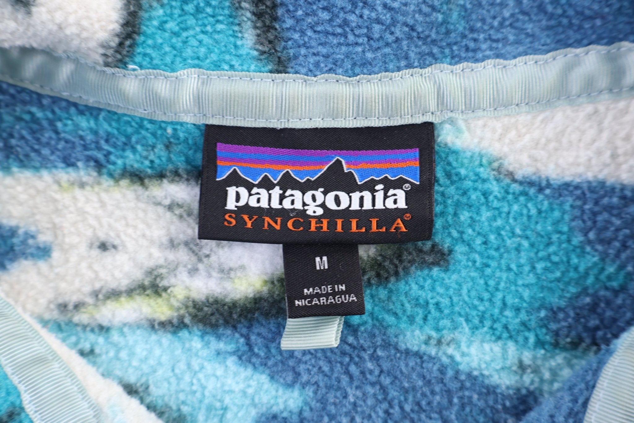 Patagonia Synchilla Logo Patch Snap-T Fleece Pullover - Sweater - Thrifted Threads