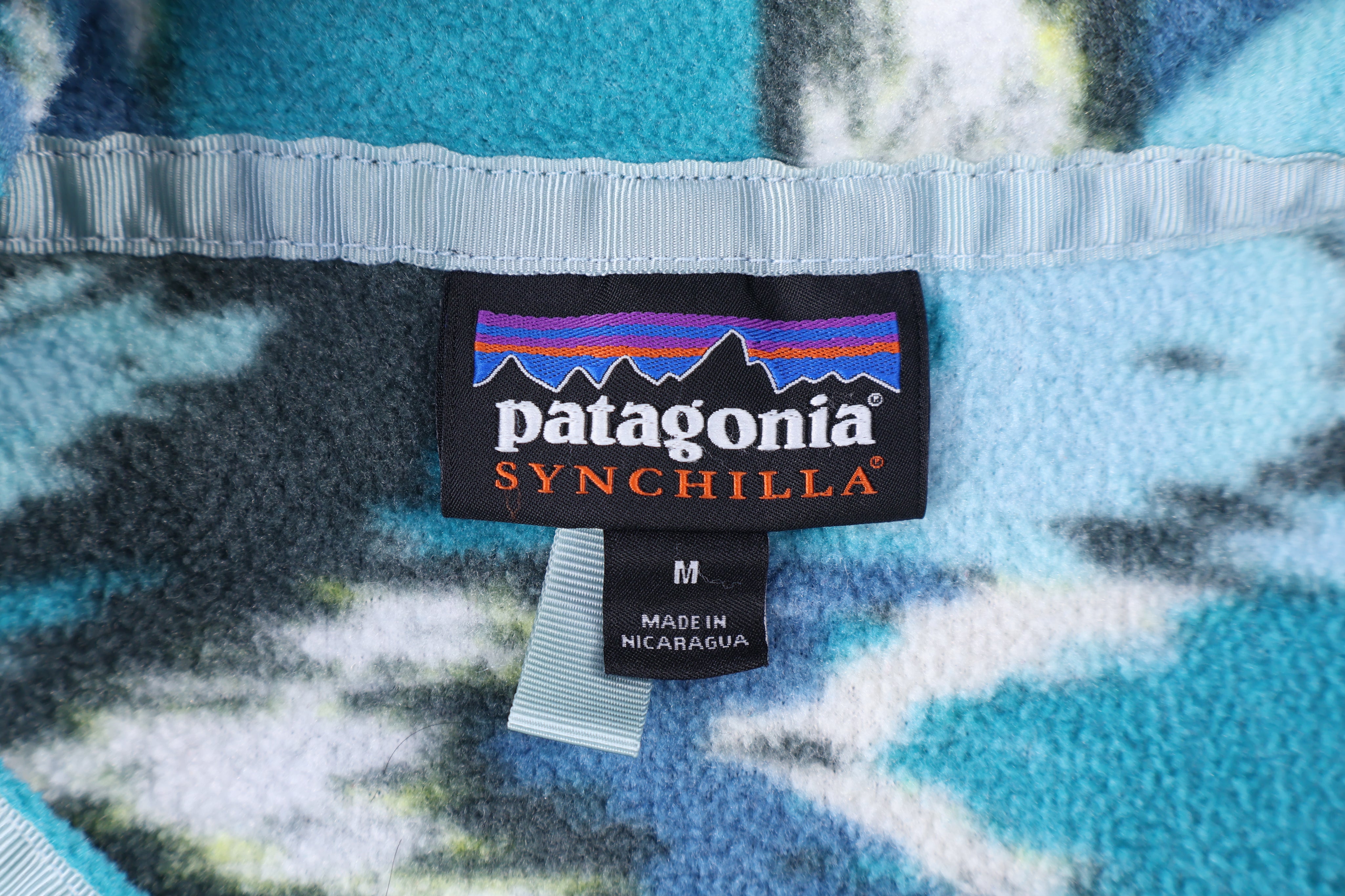 Patagonia Synchilla Logo Patch Snap-T Fleece Pullover - Sweater - Thrifted Threads