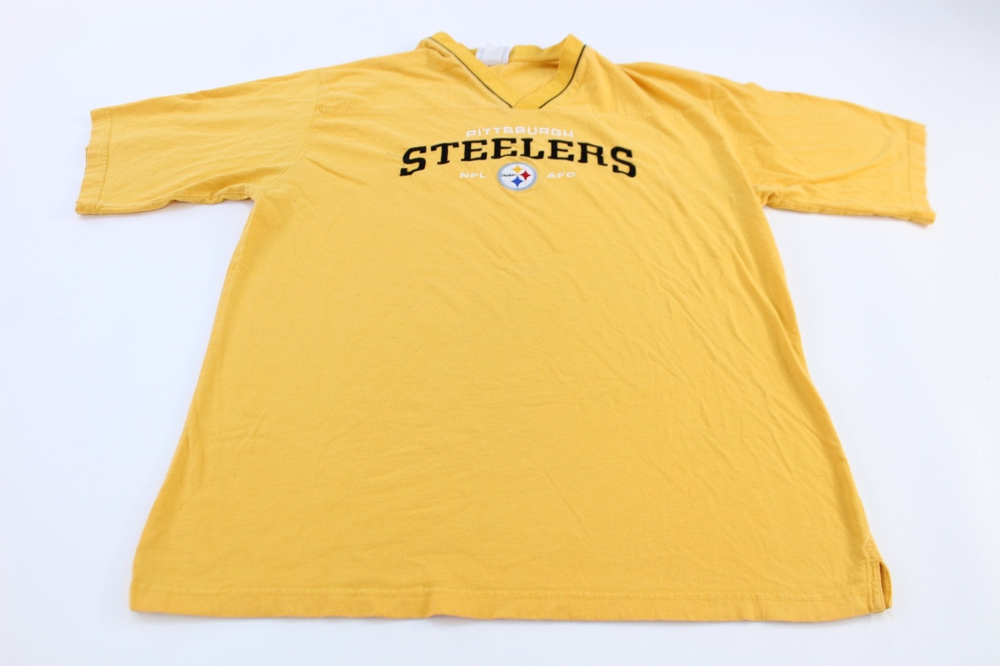 Pittsburgh Steelers Football Embroidered T-Shirt - T-Shirts - Thrifted Threads