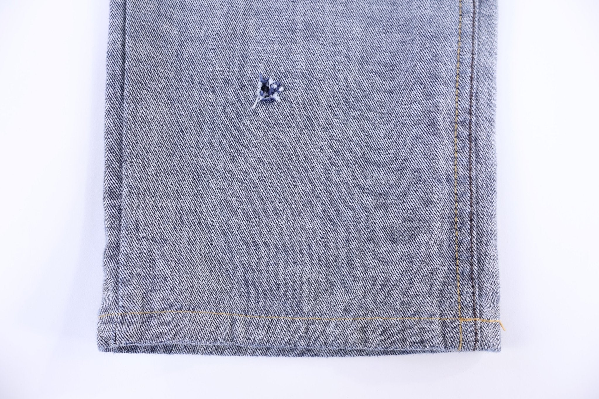 Qruel Light Wash Denim Jeans - pant - Thrifted Threads