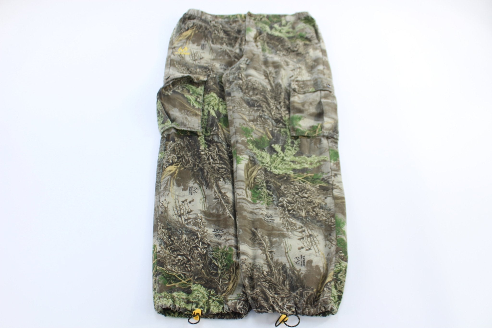 Real Tree Camo Cargo Pants - Pants/Shorts - Thrifted Threads