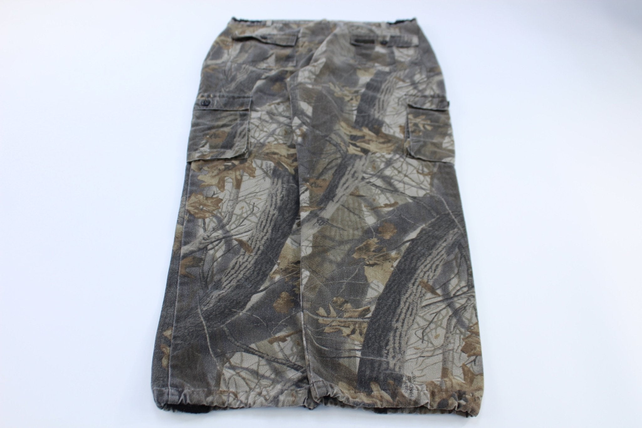 Real Tree Camo Cargo Pants - Pants/Shorts - Thrifted Threads
