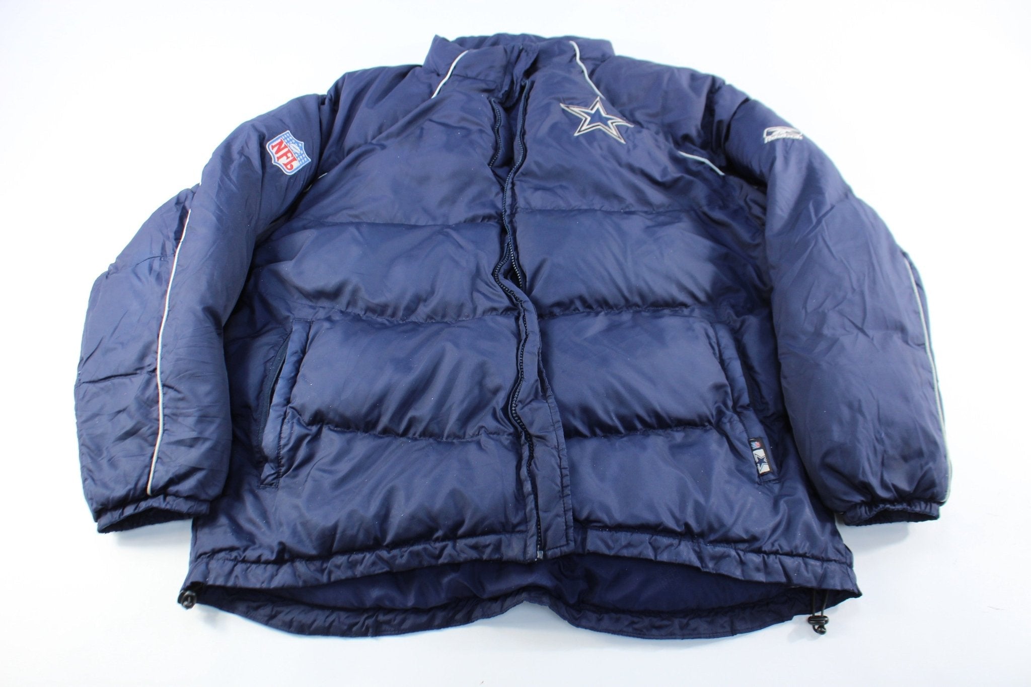 Reebok Embroidered Logo Dallas Cowboys Puffer Jacket - Jackets - Thrifted Threads