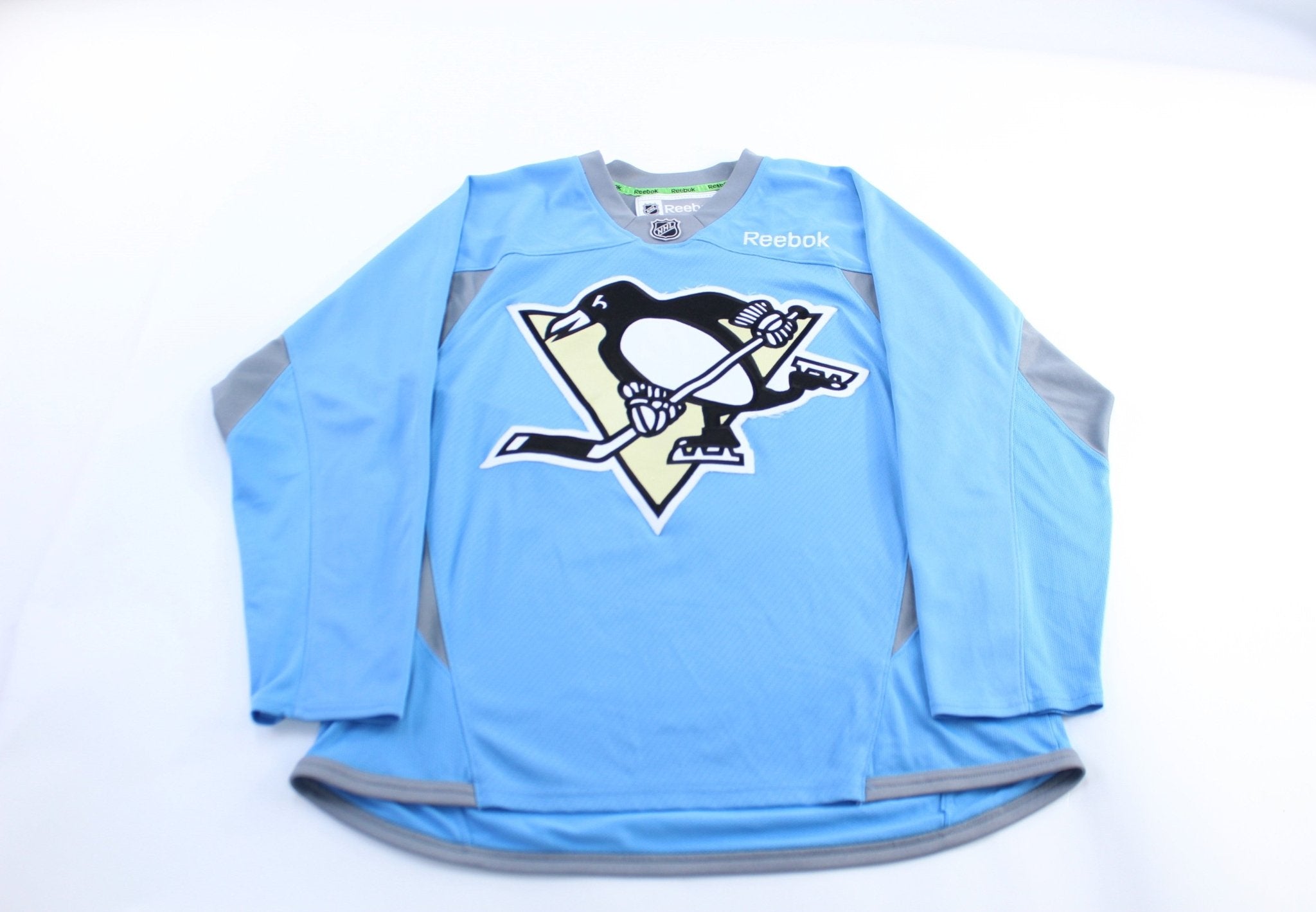 Reebok Embroidered Logo Pittsburgh Penguins Hockey Jersey - ThriftedThreads.com