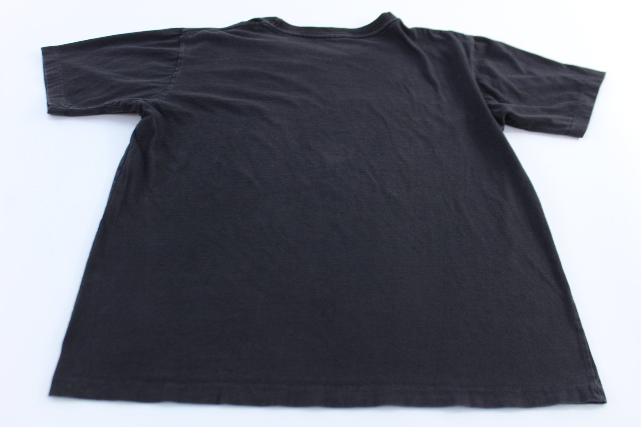 Retro Nirvana In Utero Band T-Shirt - ThriftedThreads.com
