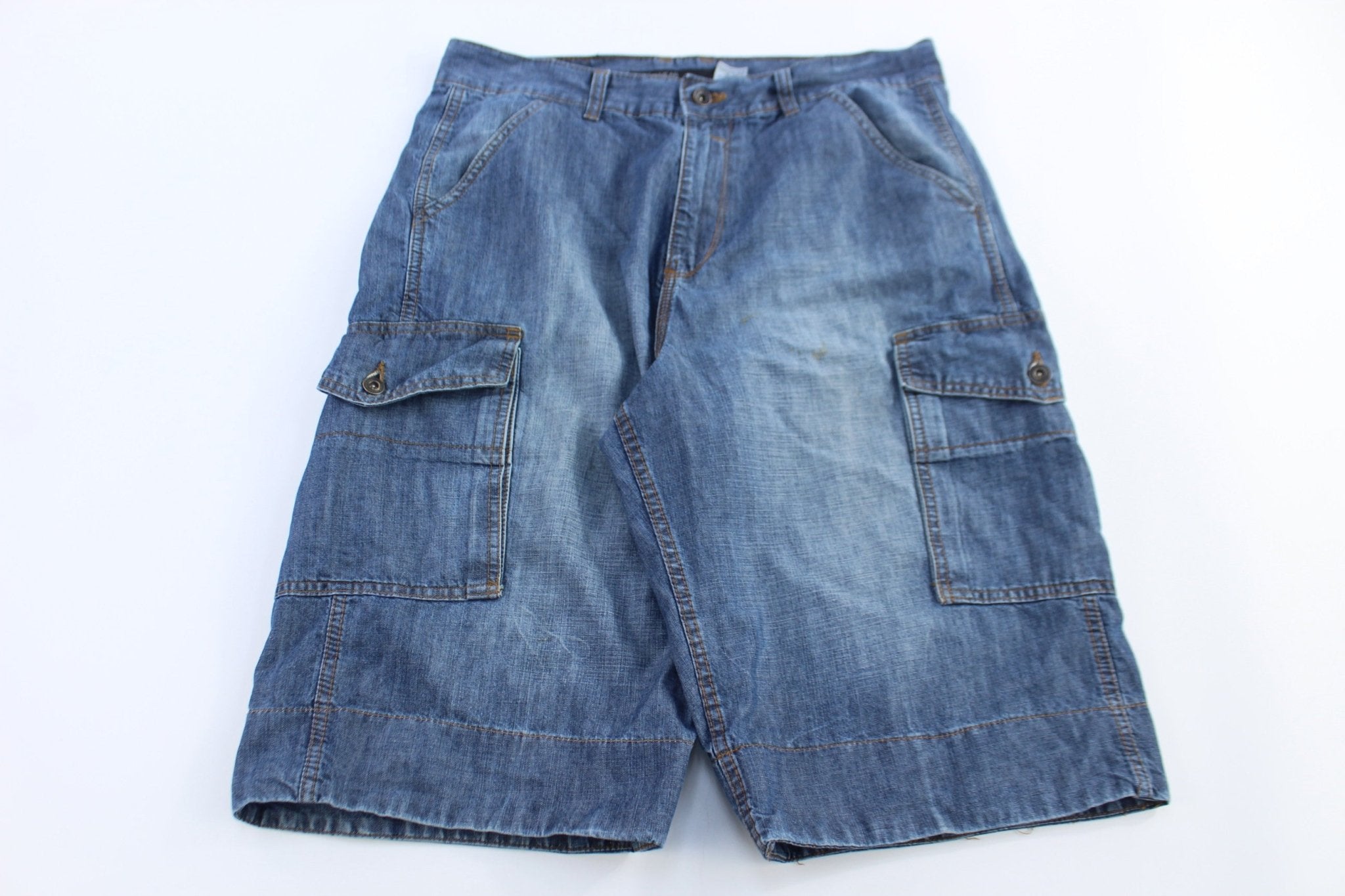 Rocawear Dark Wash Baggy Denim Shorts - Pants/Shorts - Thrifted Threads