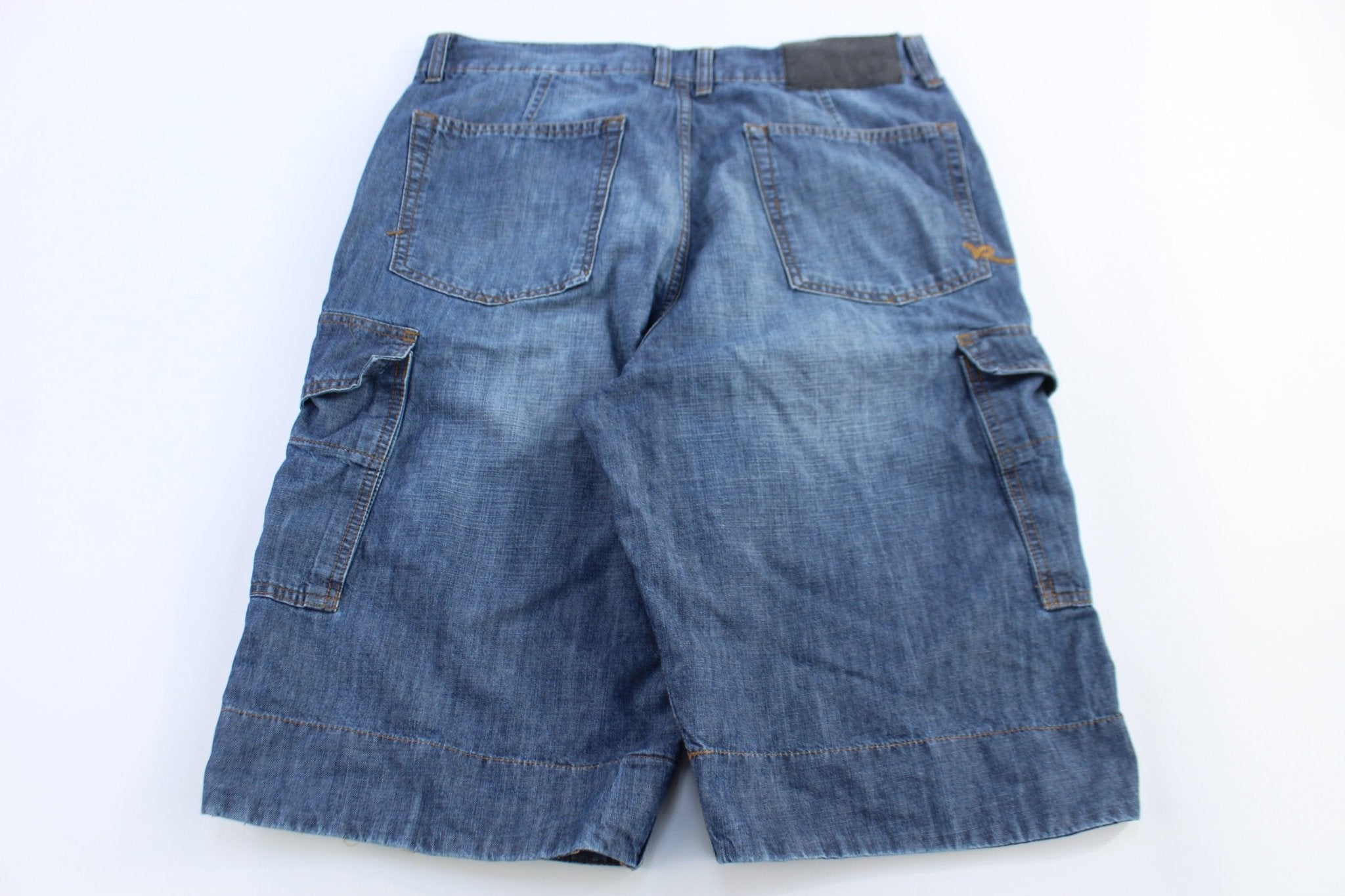 Rocawear Dark Wash Baggy Denim Shorts - Pants/Shorts - Thrifted Threads